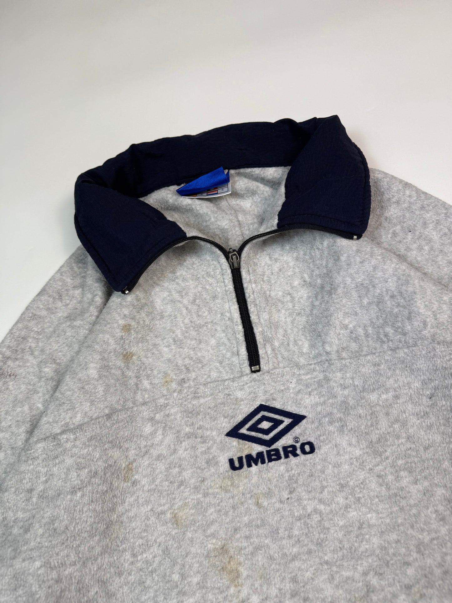 Vintage 90s Umbro quarter zip fleece (XL)