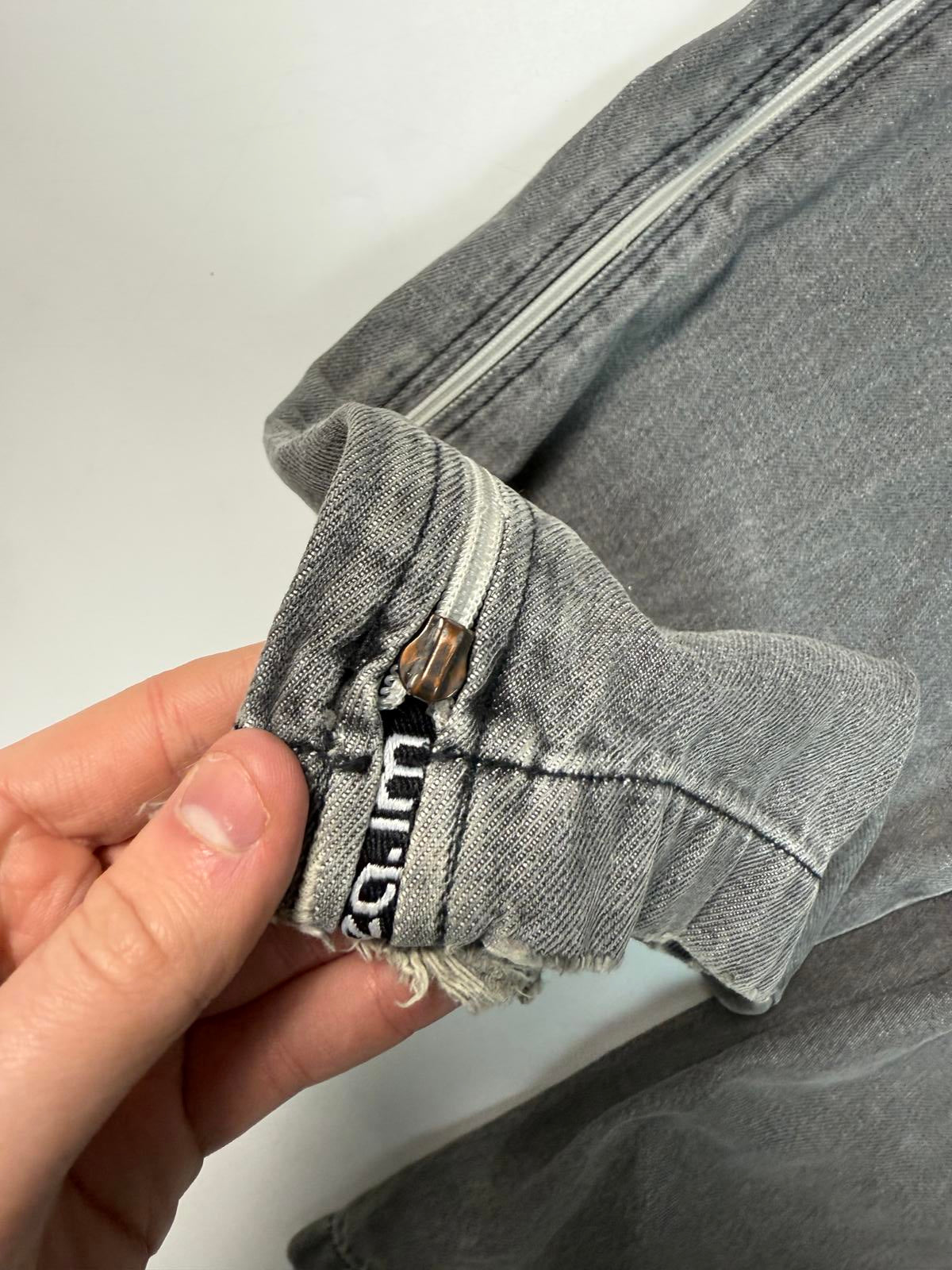 Vintage Fubu baggy hip hop Jeans (W36)