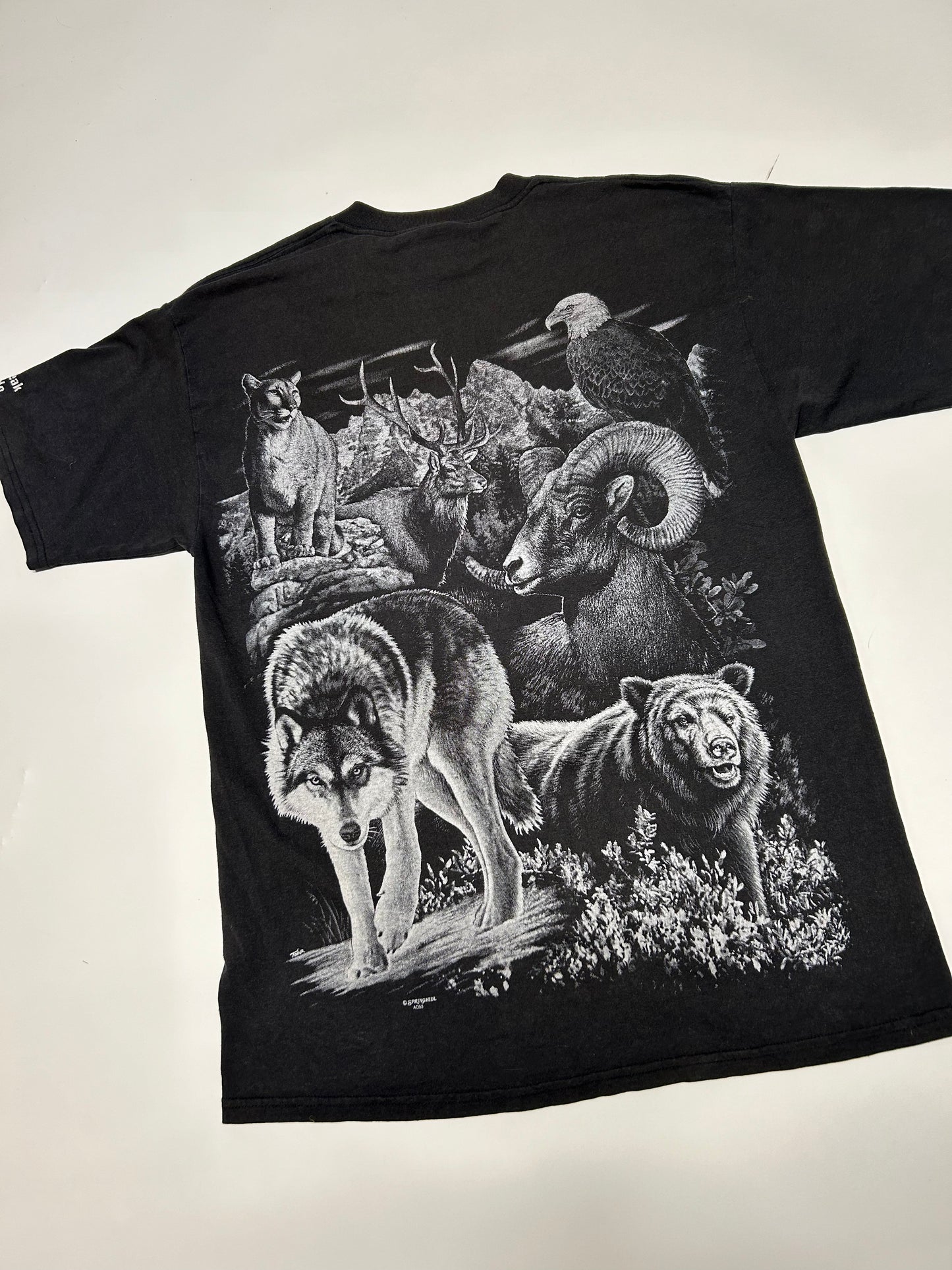Vintage animal graphic tee (XL)