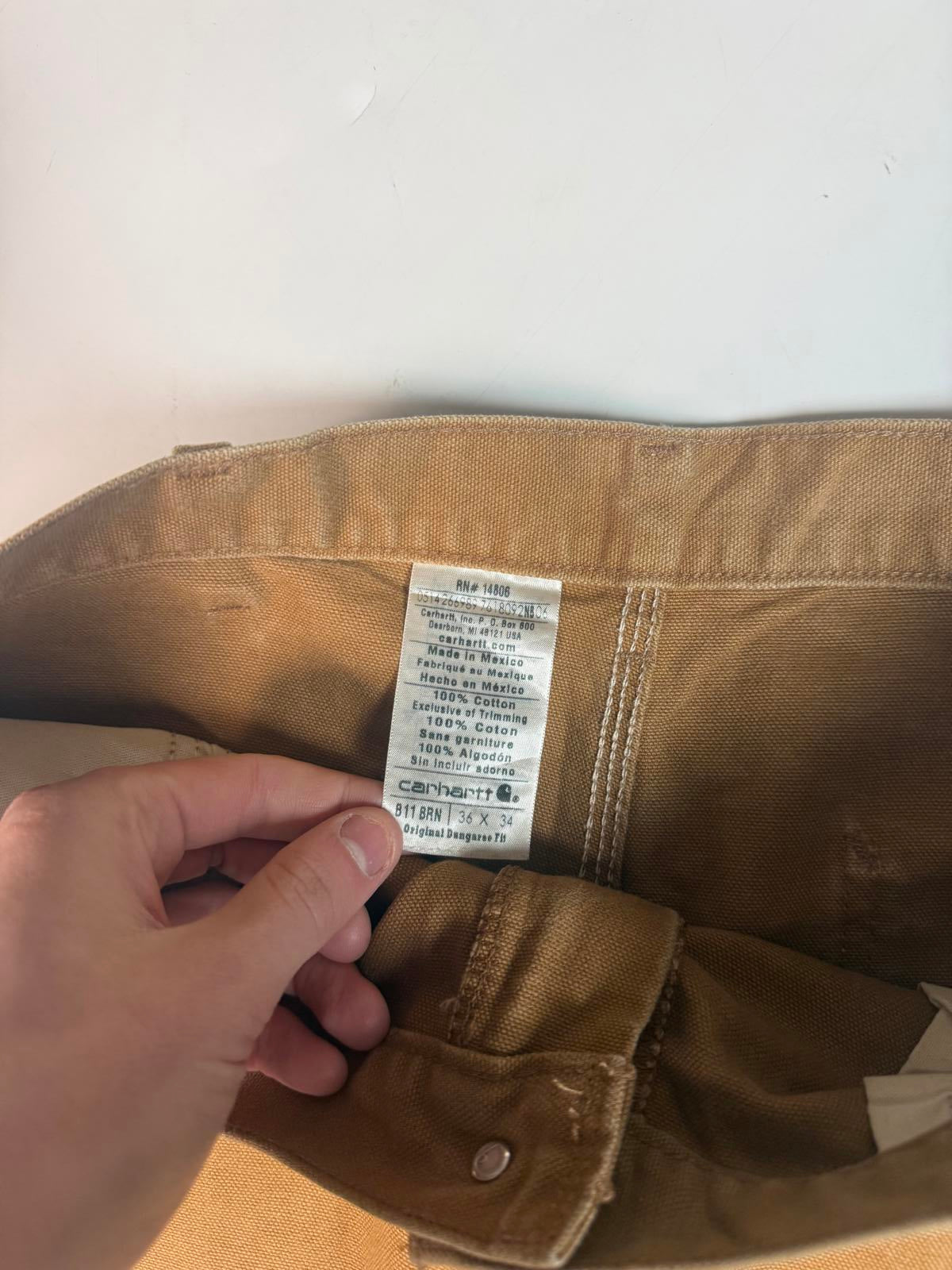 Carhartt baggy carpenter pants (W36)