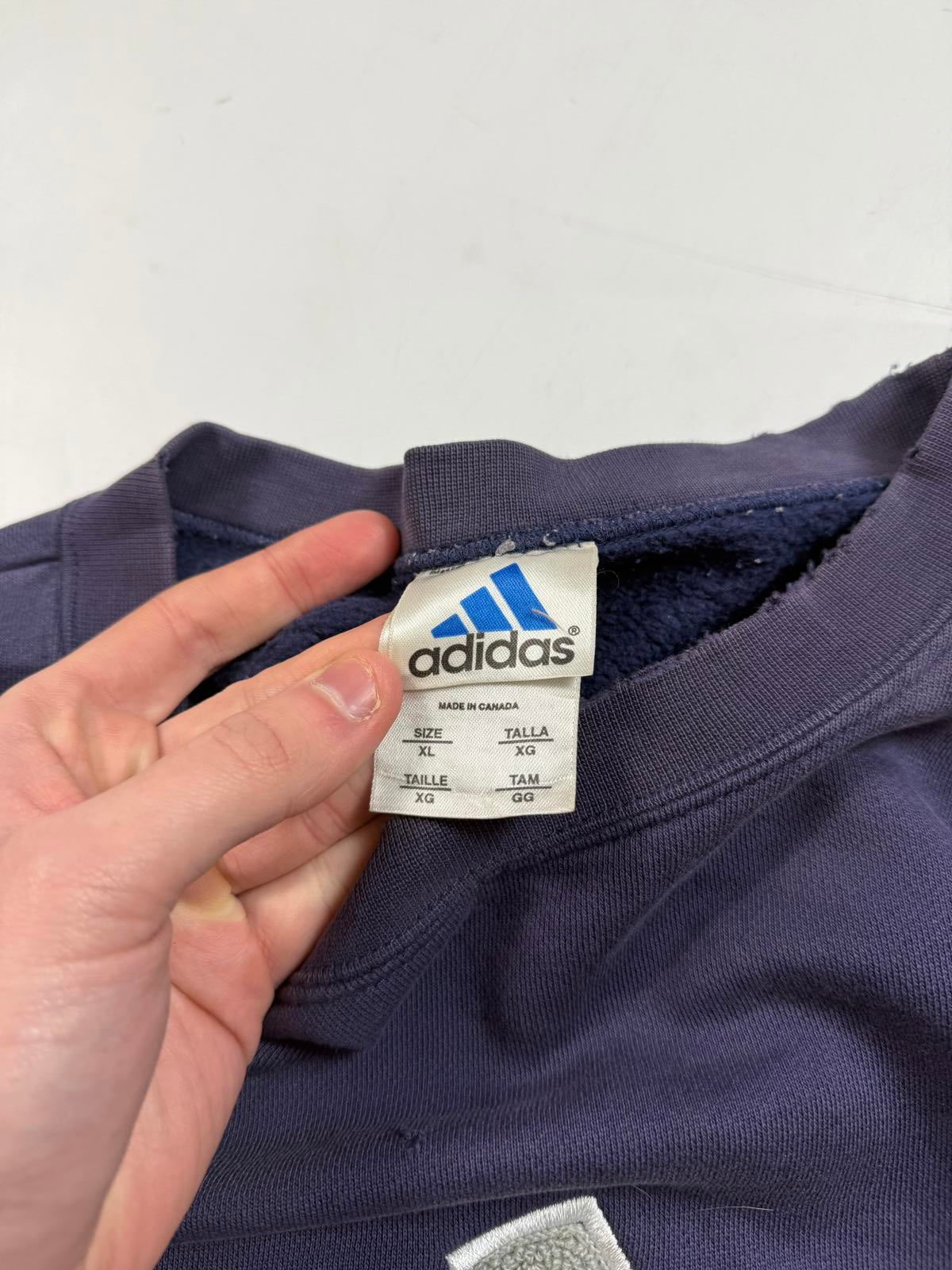 Vintage 90s adidas centre logo sweatshirt (XL)