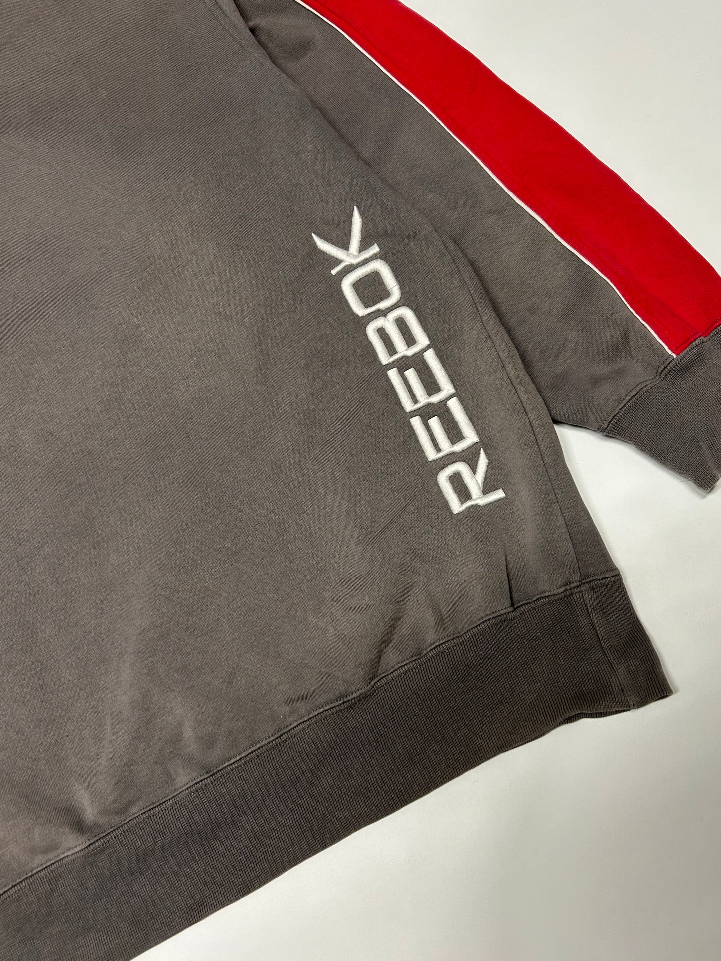 Vintage Reebok spell out sweatshirt (M)