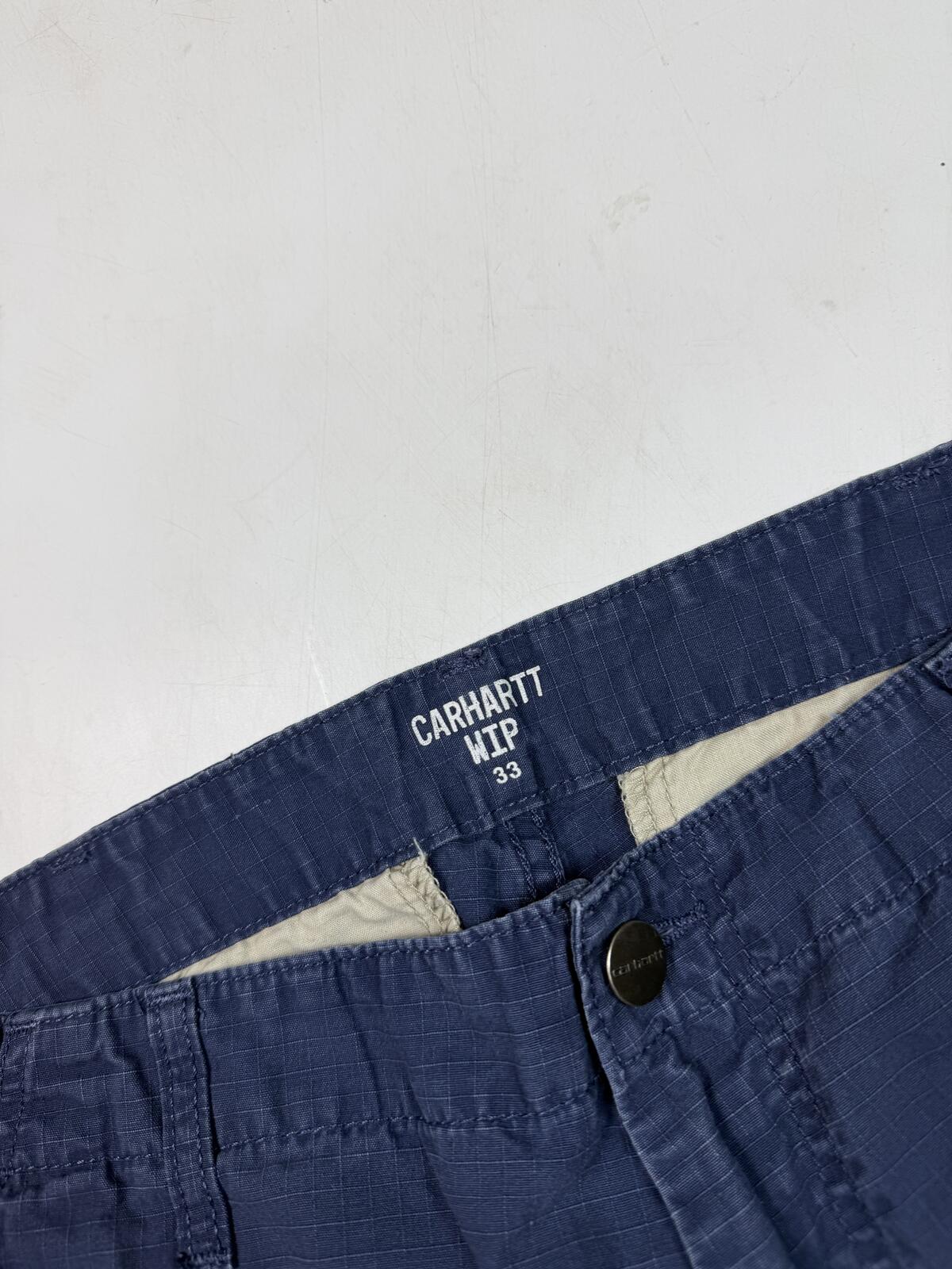 Carhartt WIP baggy cargo shorts (W33)