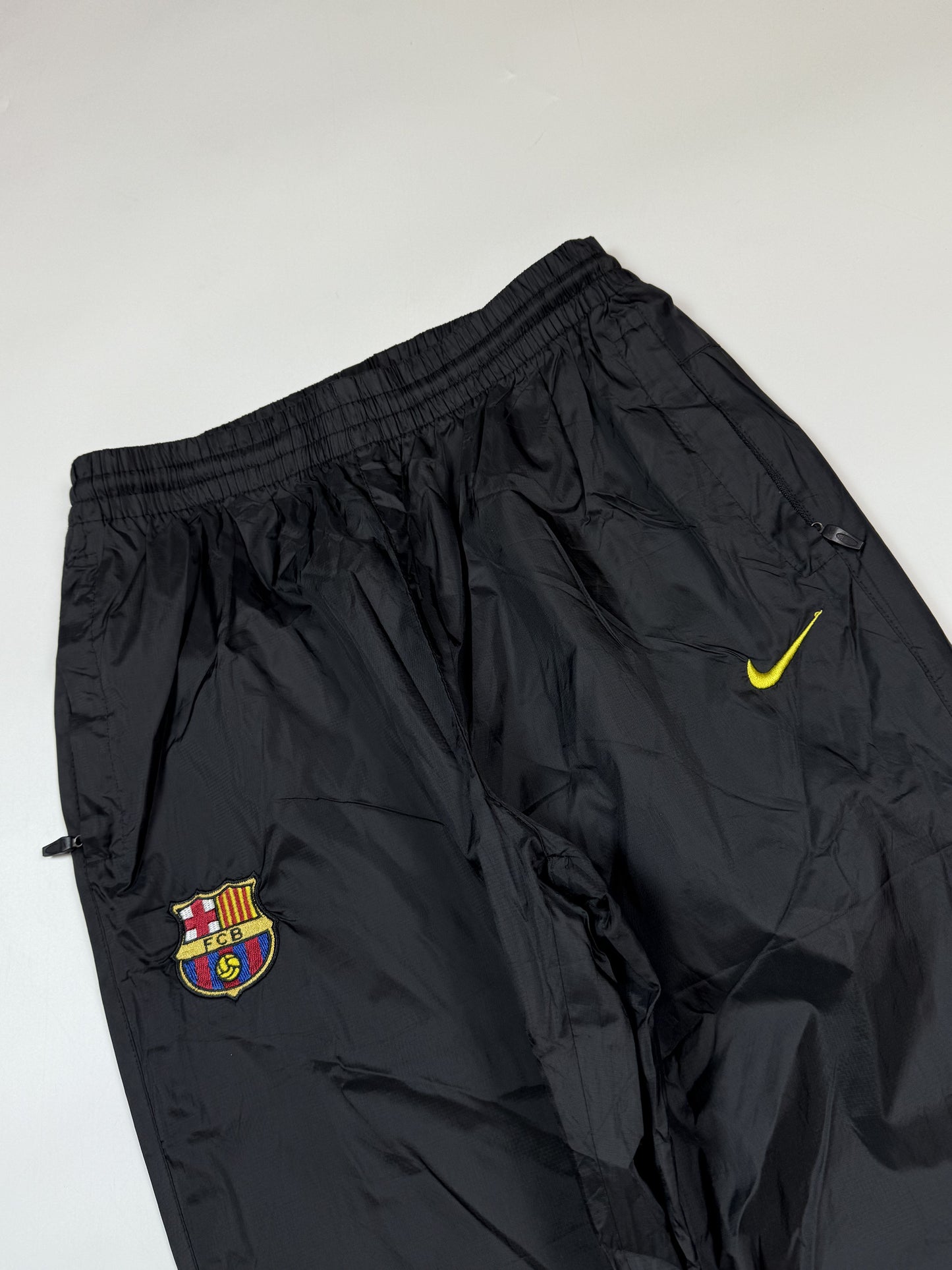 Barcelona Nike baggy football track pants (M)