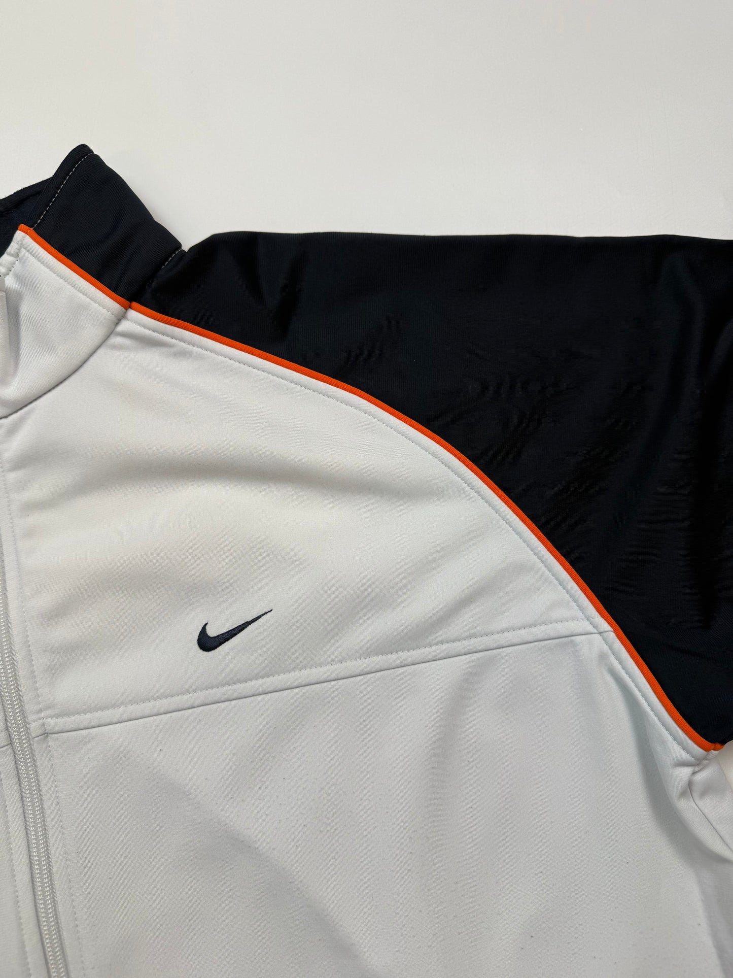 Vintage Nike mini swoosh track jacket (XL)