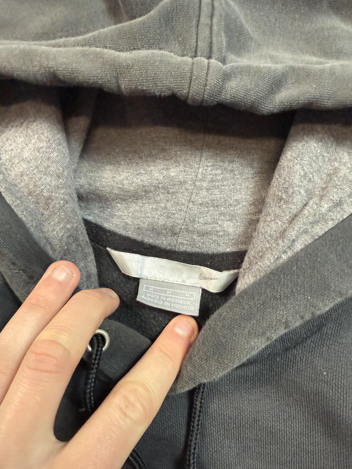 Vintage Nike mini swoosh hoodie (M)