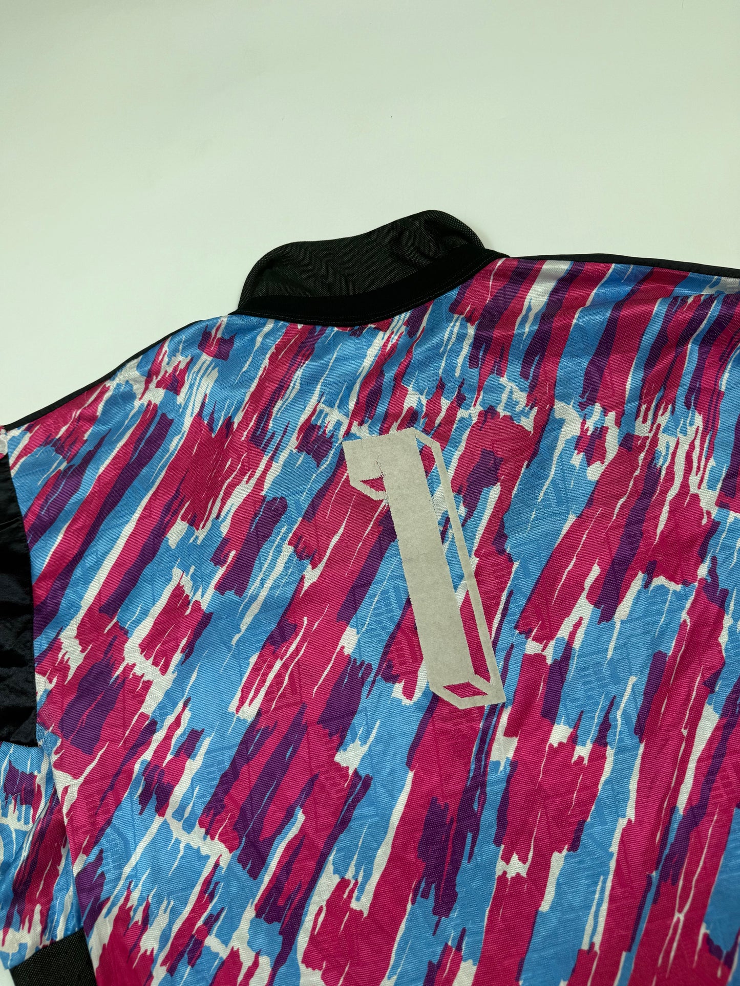 Vintage 90s Gems template goalkeeper football shirt (M)