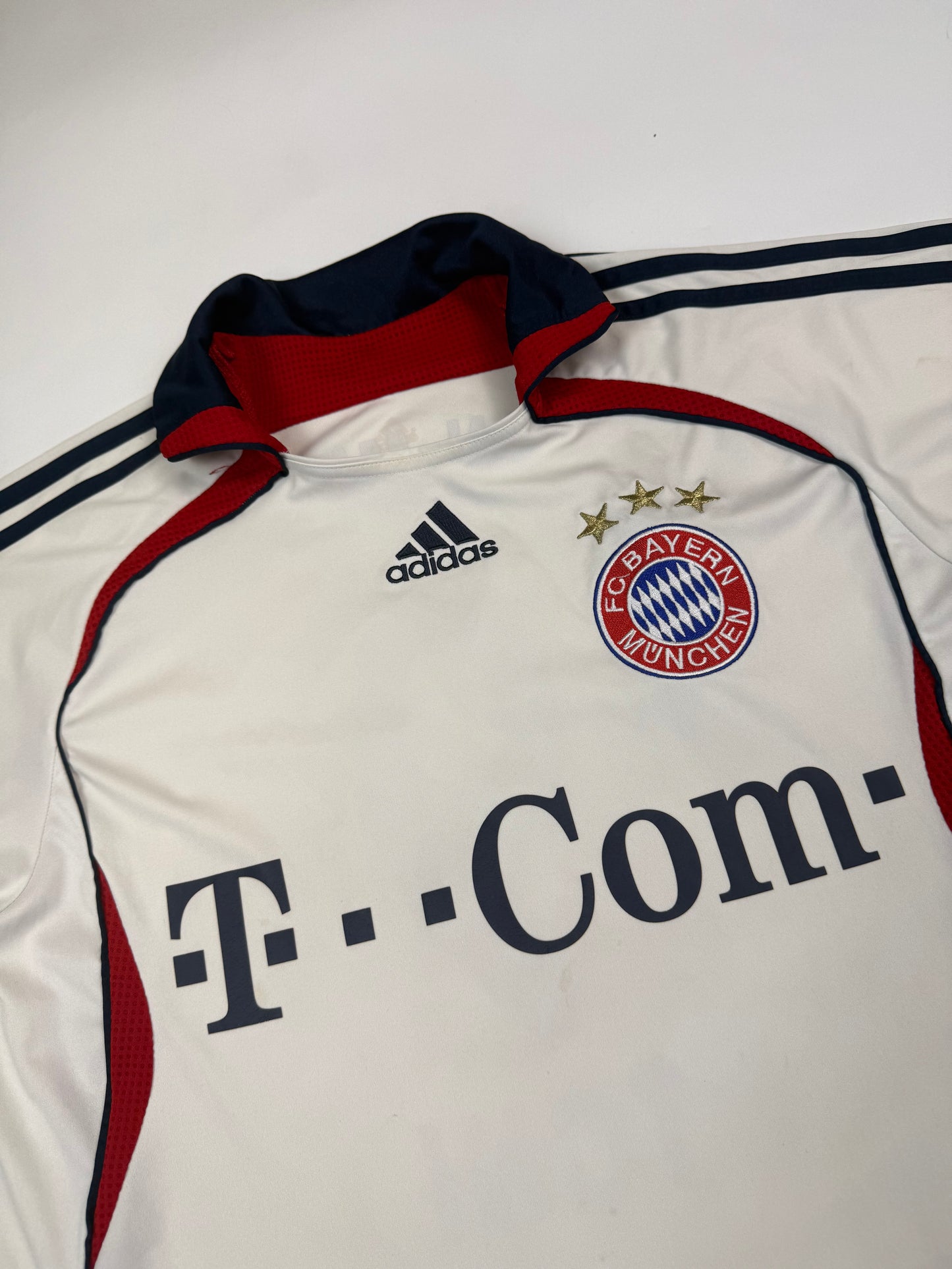 Vintage Bayern Munich 2006/07 Adidas Igor Toni away football shirt (S)