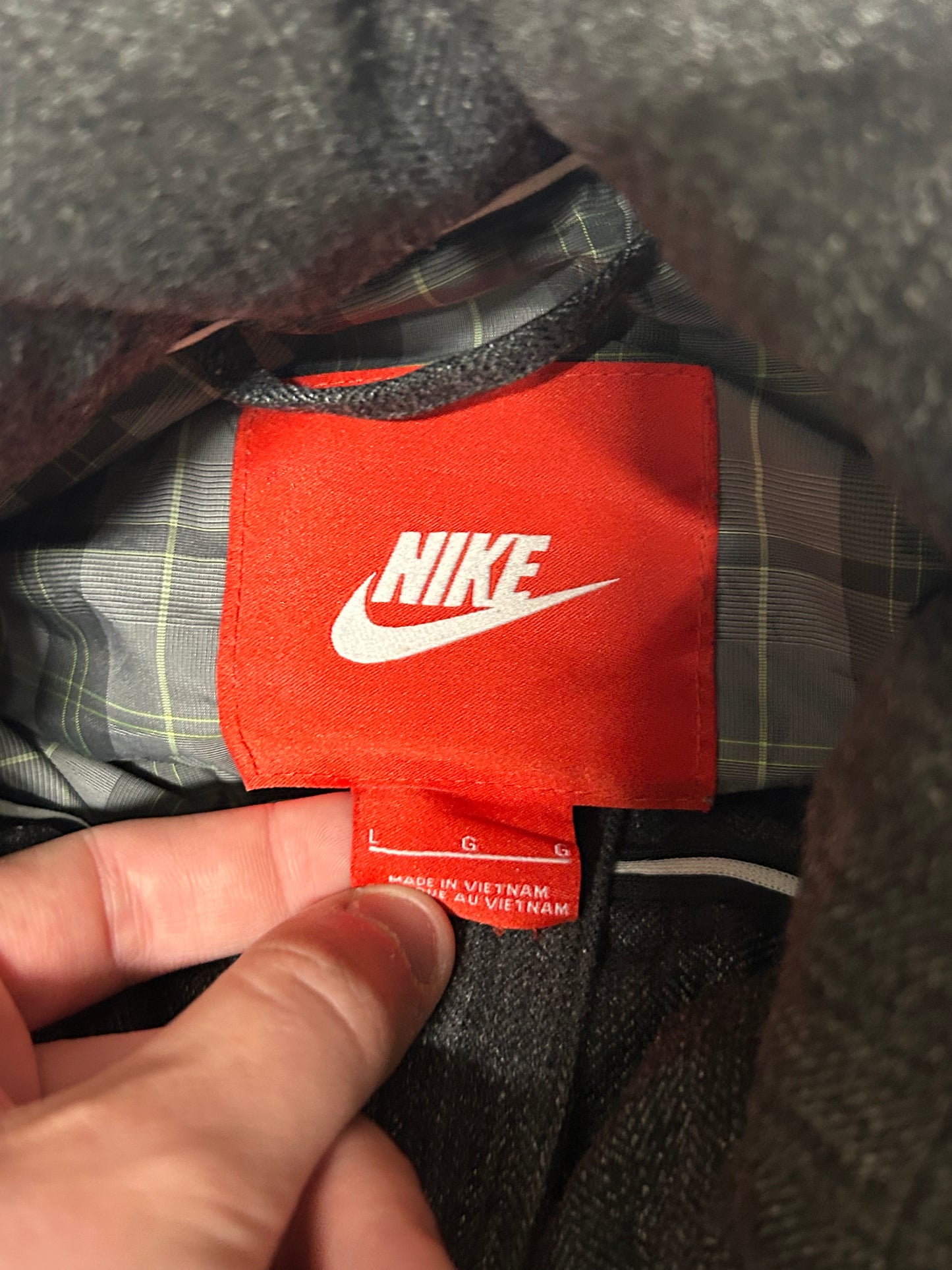 Nike bomber jacket (L)