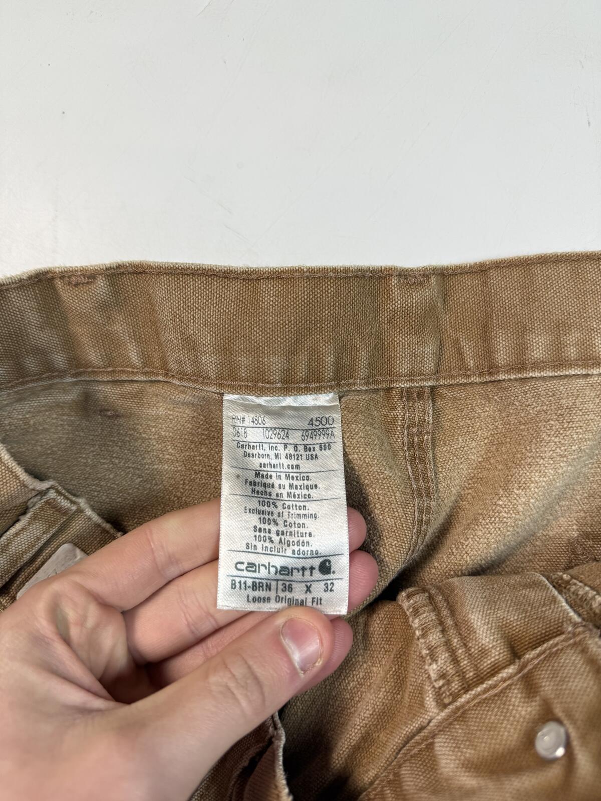 Carhartt baggy carpenter pants (W36)