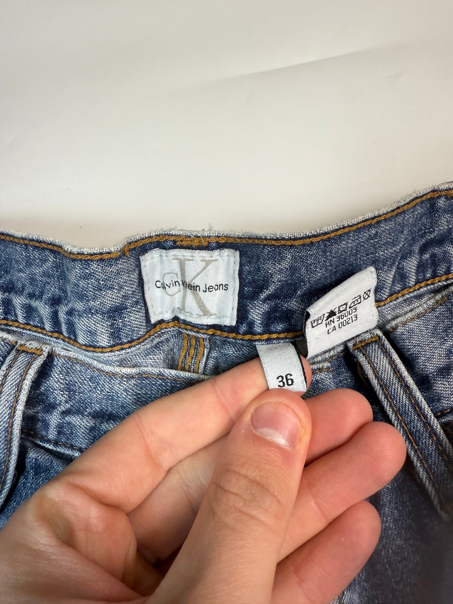 Vintage Calvin Klein baggy carpenter jeans (W36)