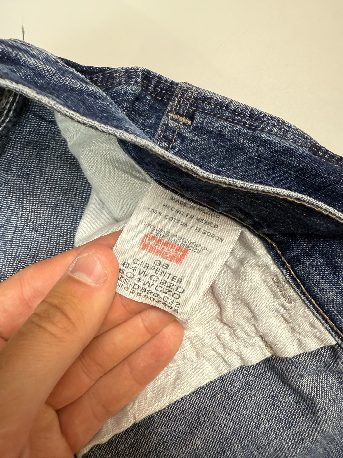 Vintage Wrangler baggy carpenter jorts (W38)