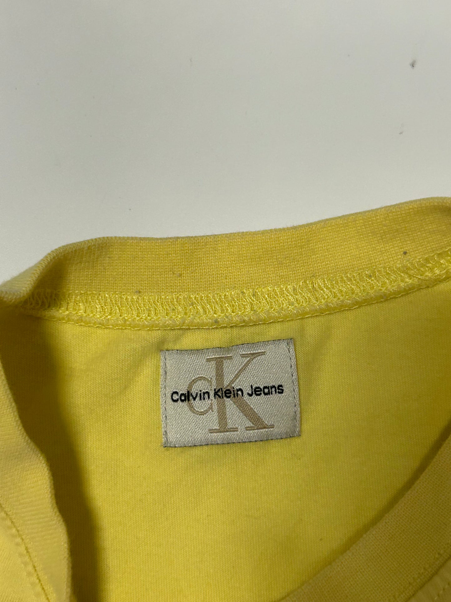 Vintage Calvin Klein tee (L)