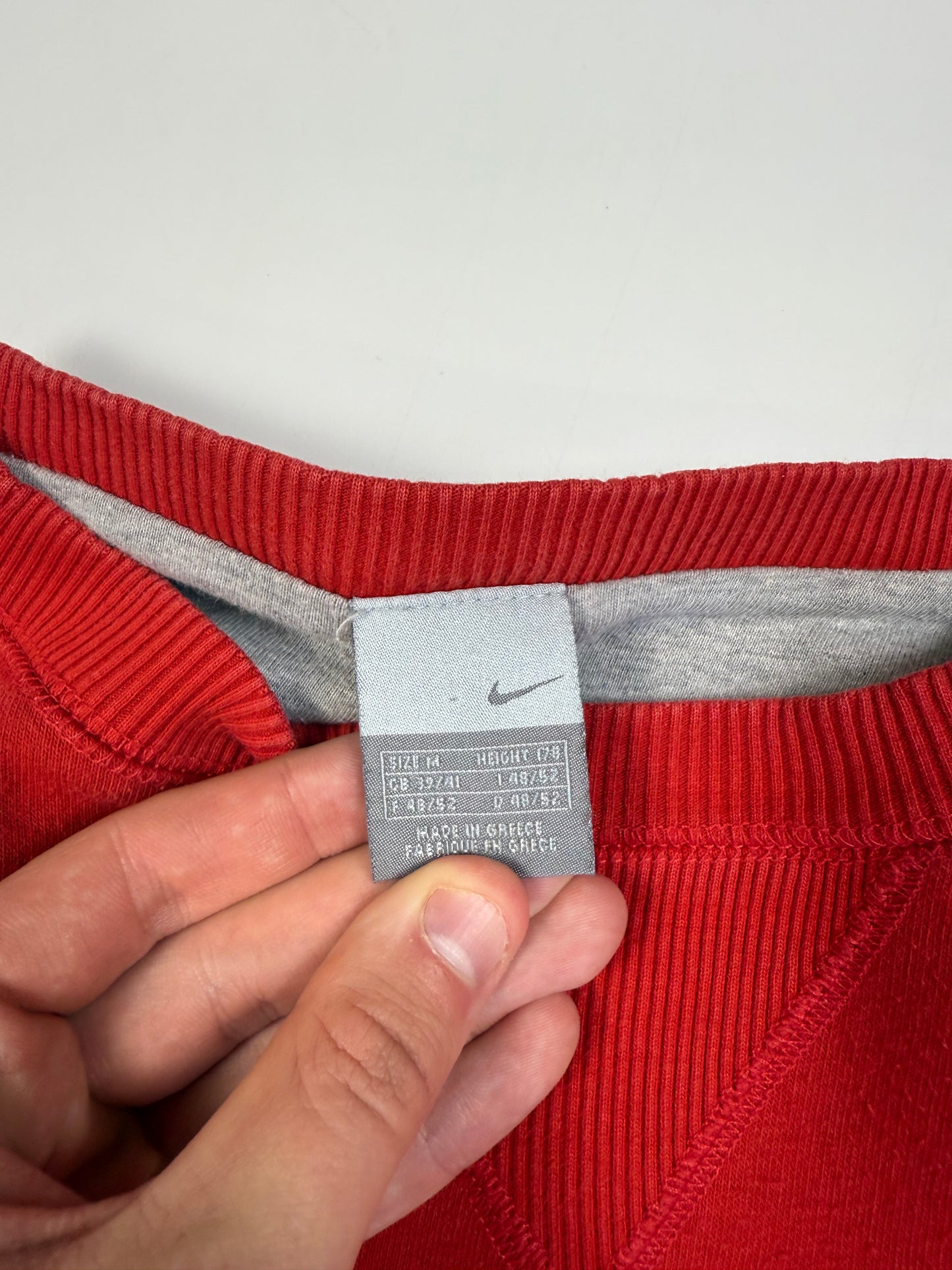 Vintage Nike mini swoosh sweatshirt (M)