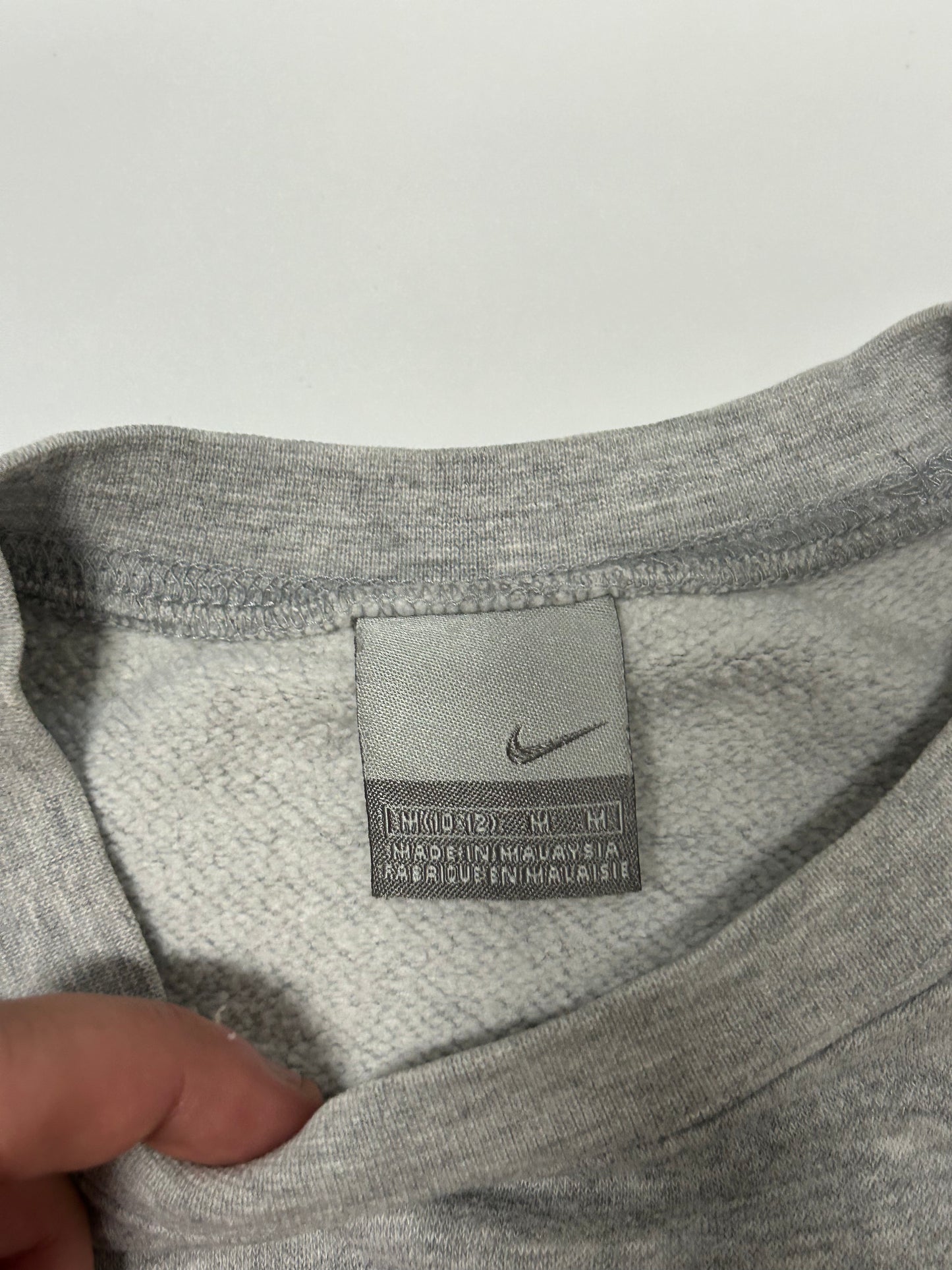 Vintage Nike athletic sweatshirt (XS)