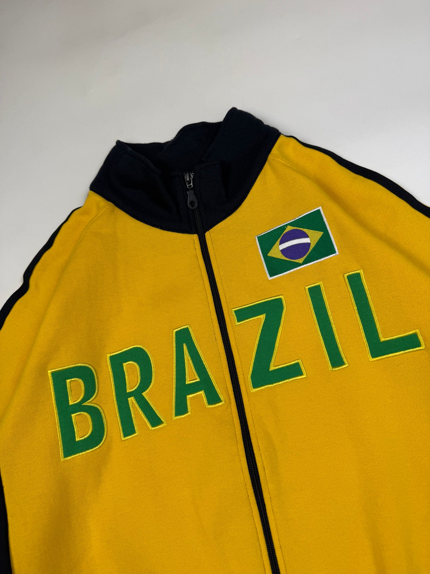Brazil football spell out track top (XL)