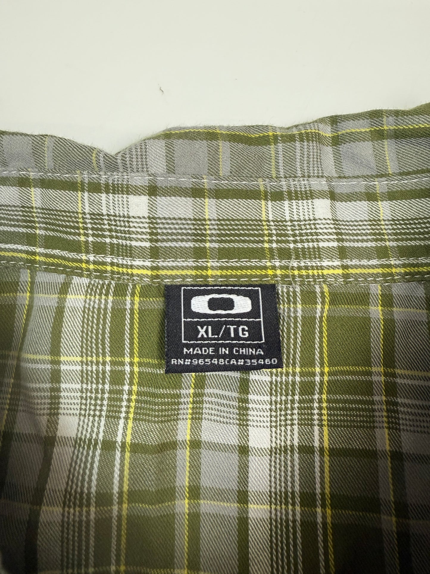 Vintage Oakley checkered short sleeve shirt (XL)