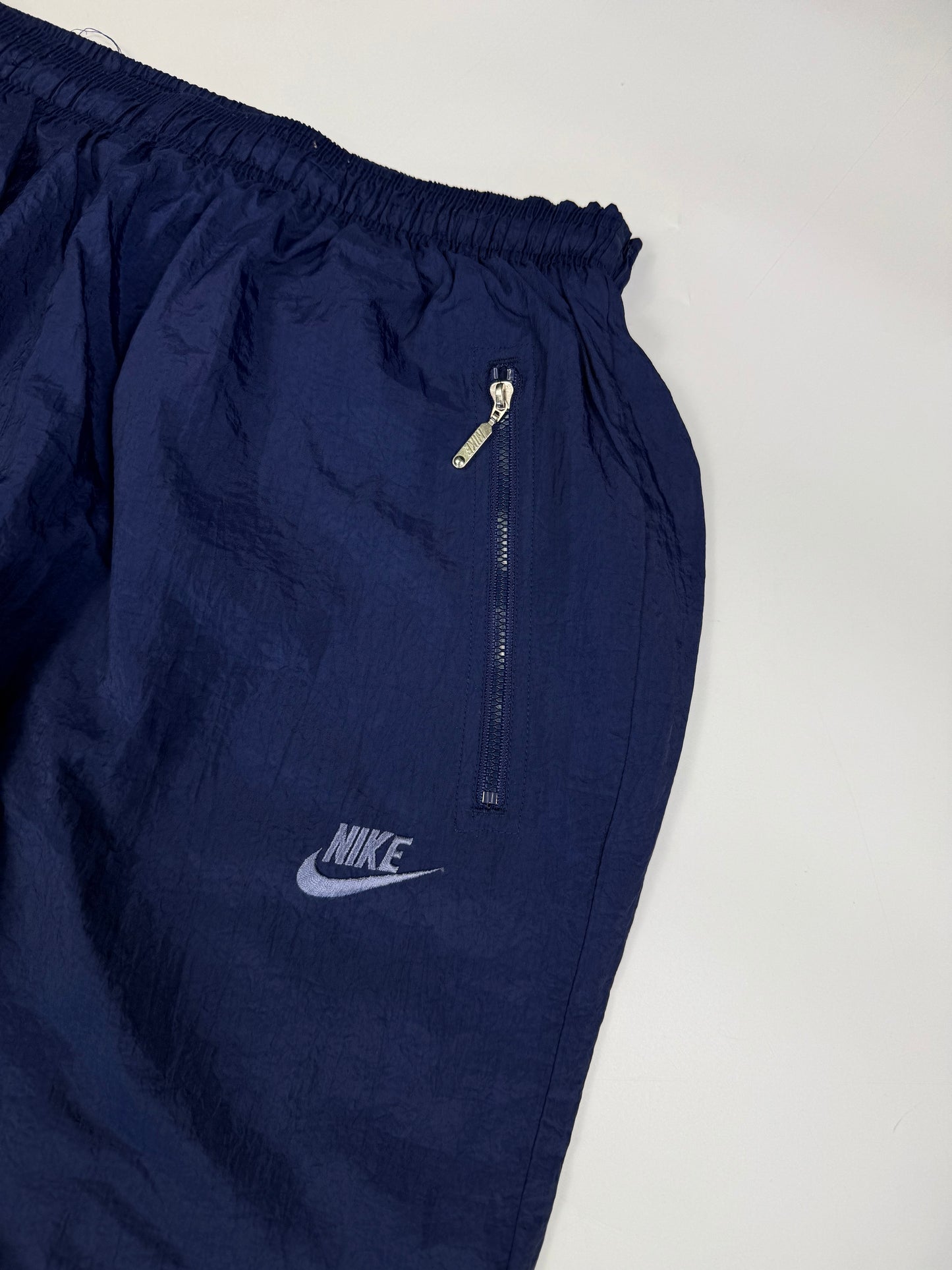 Vintage 90s Nike baggy track pants (M)