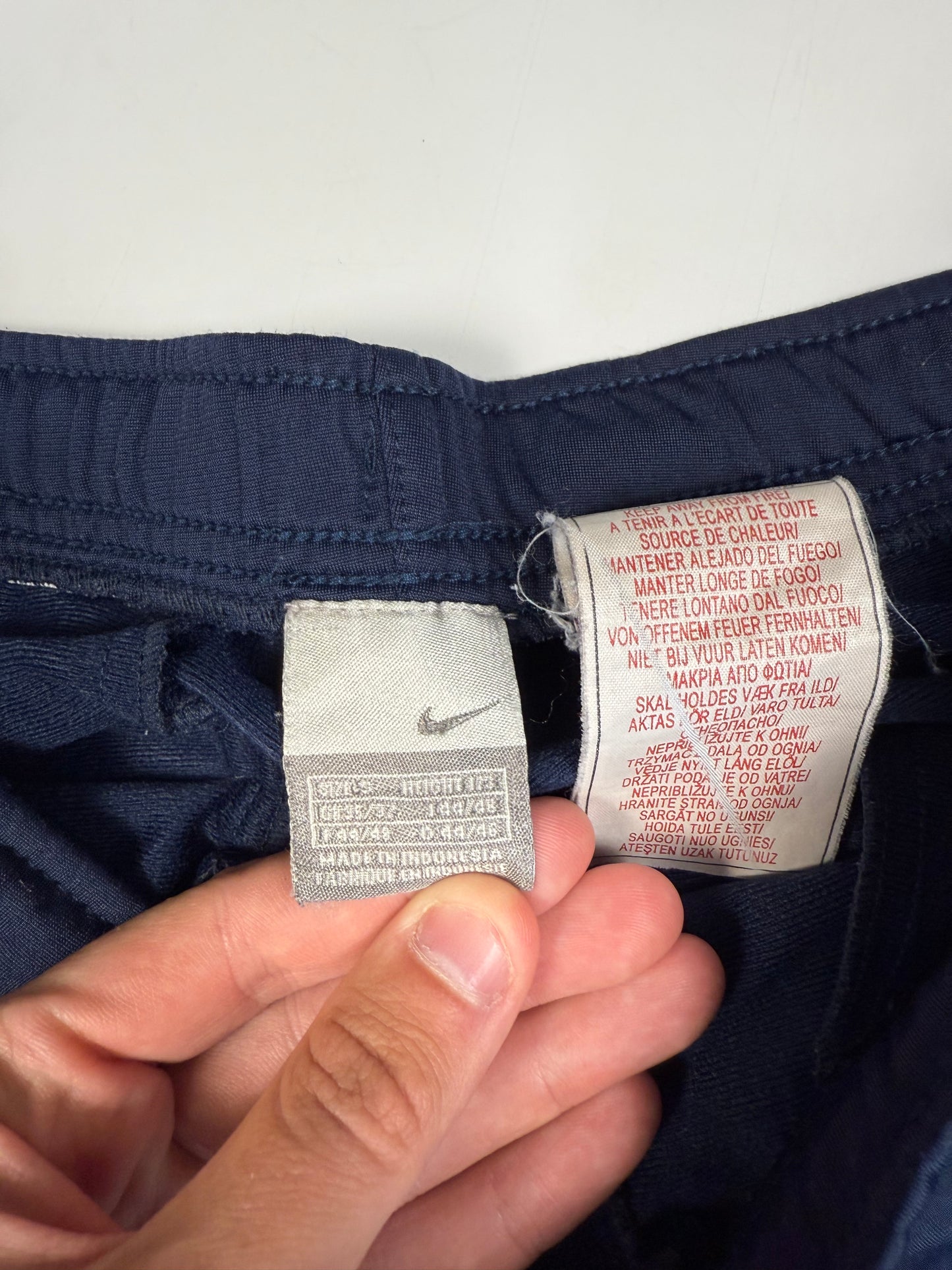 Vintage Nike side stripe track pants (S)