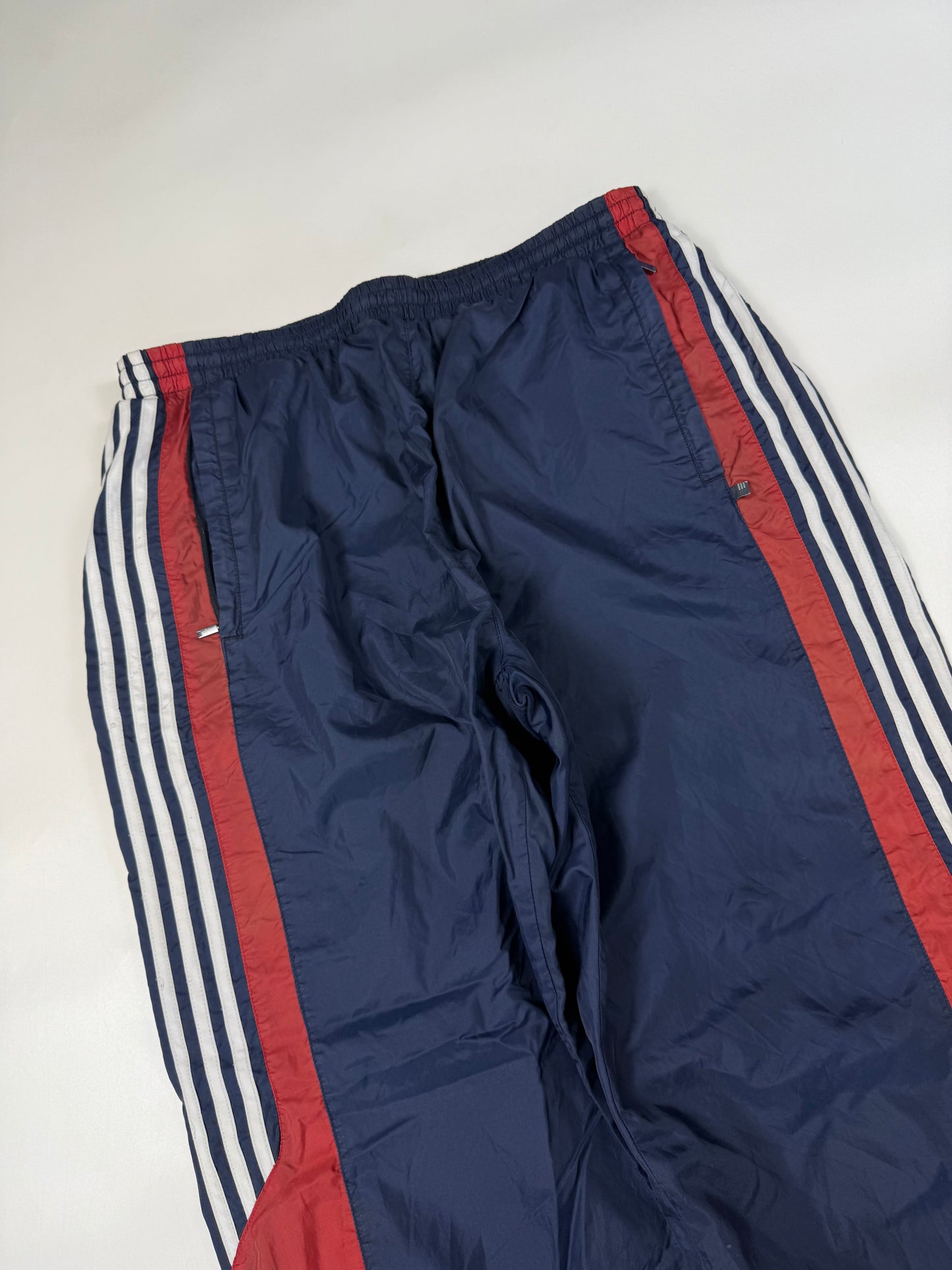 Vintage Adidas baggy side stripe track pants (XL)