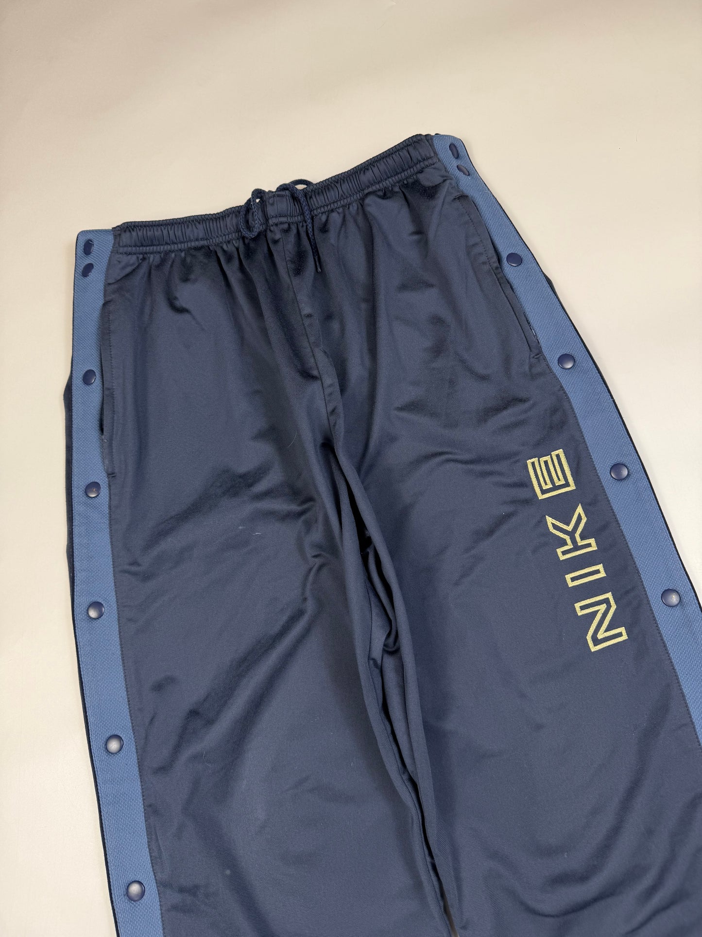 Vintage 90s Nike popper track pants (XL)