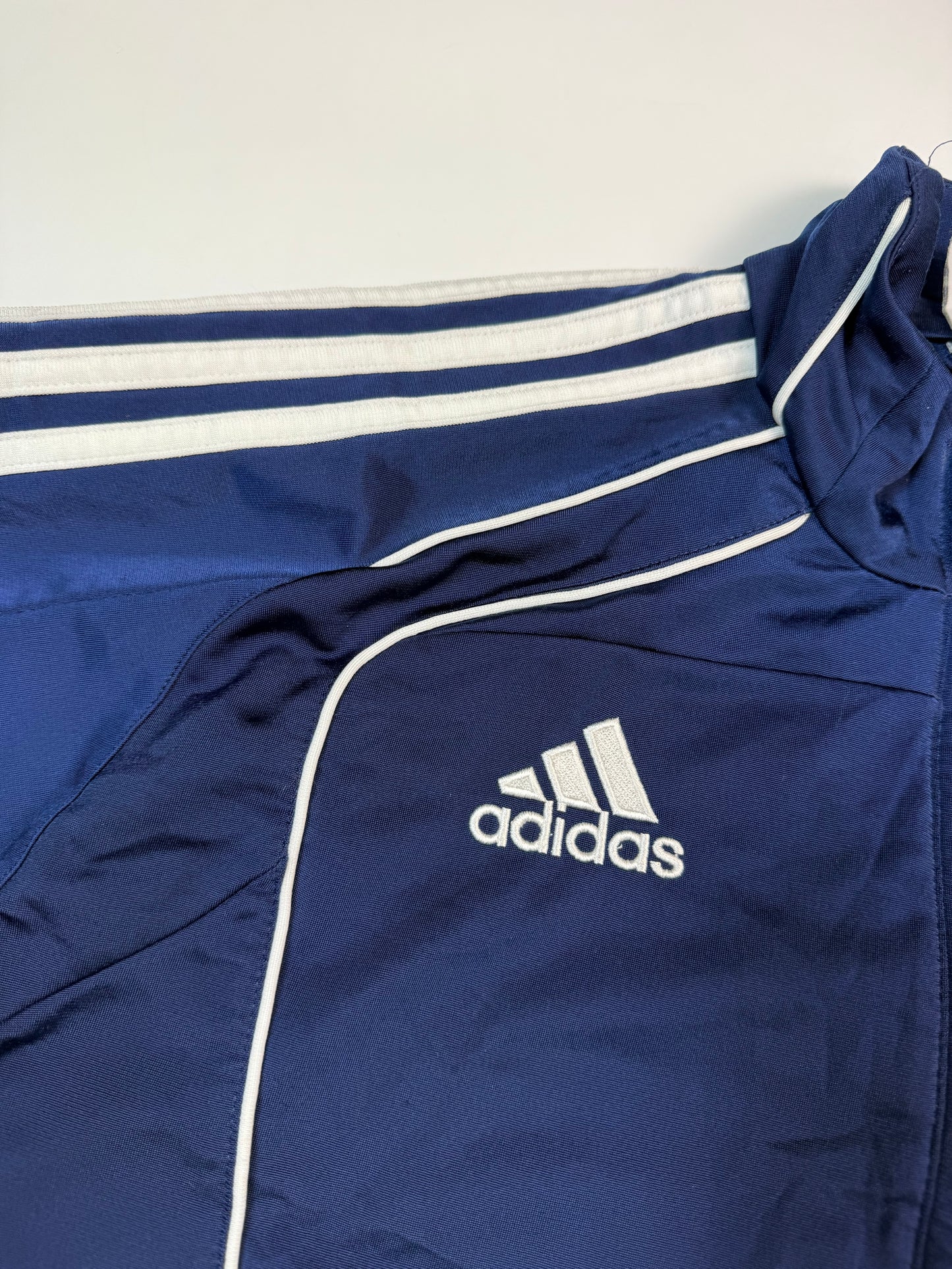 Vintage Adidas side stripe track top (M)