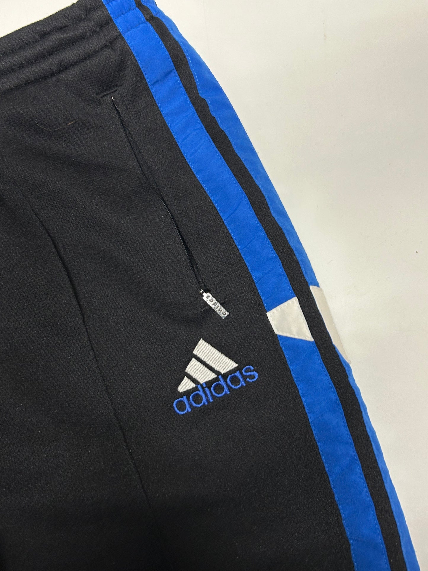 Vintage 90s Adidas track pants (M)