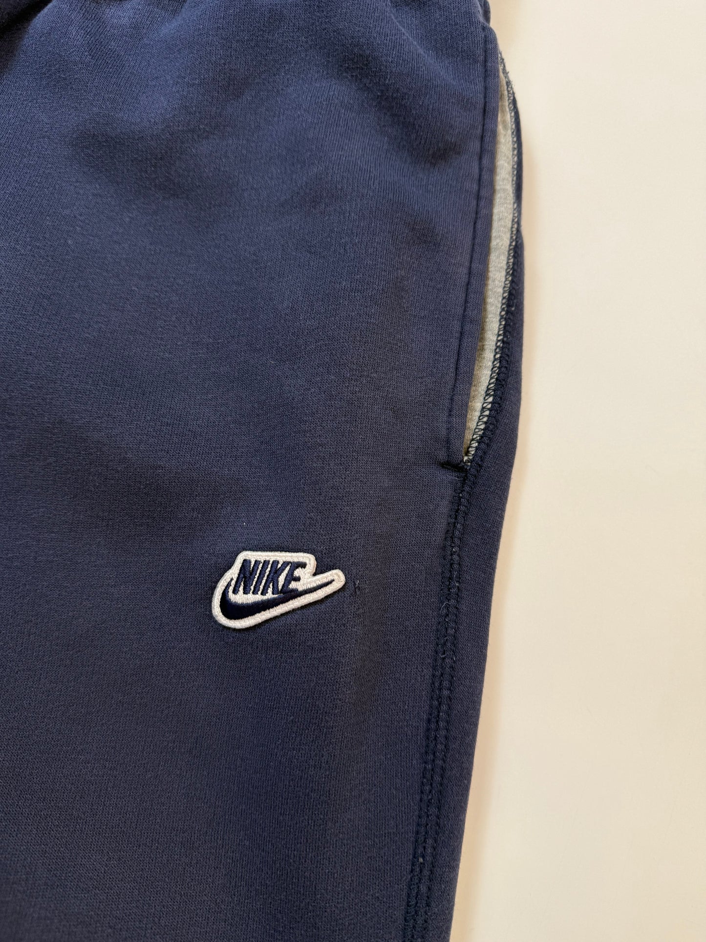 Vintage Nike baggy joggers (M)