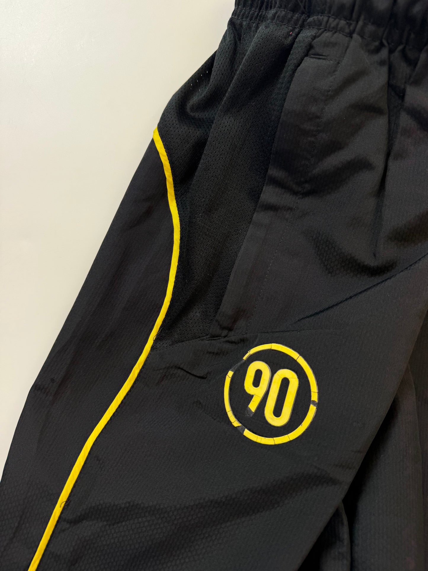 Vintage Nike Total 90 T90 baggy track pants (M)