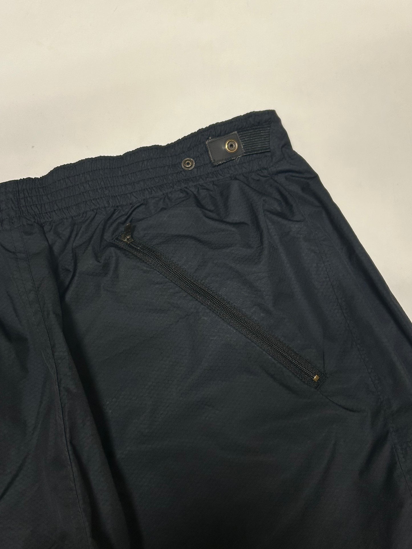 Vintage Nike baggy track pants (L)