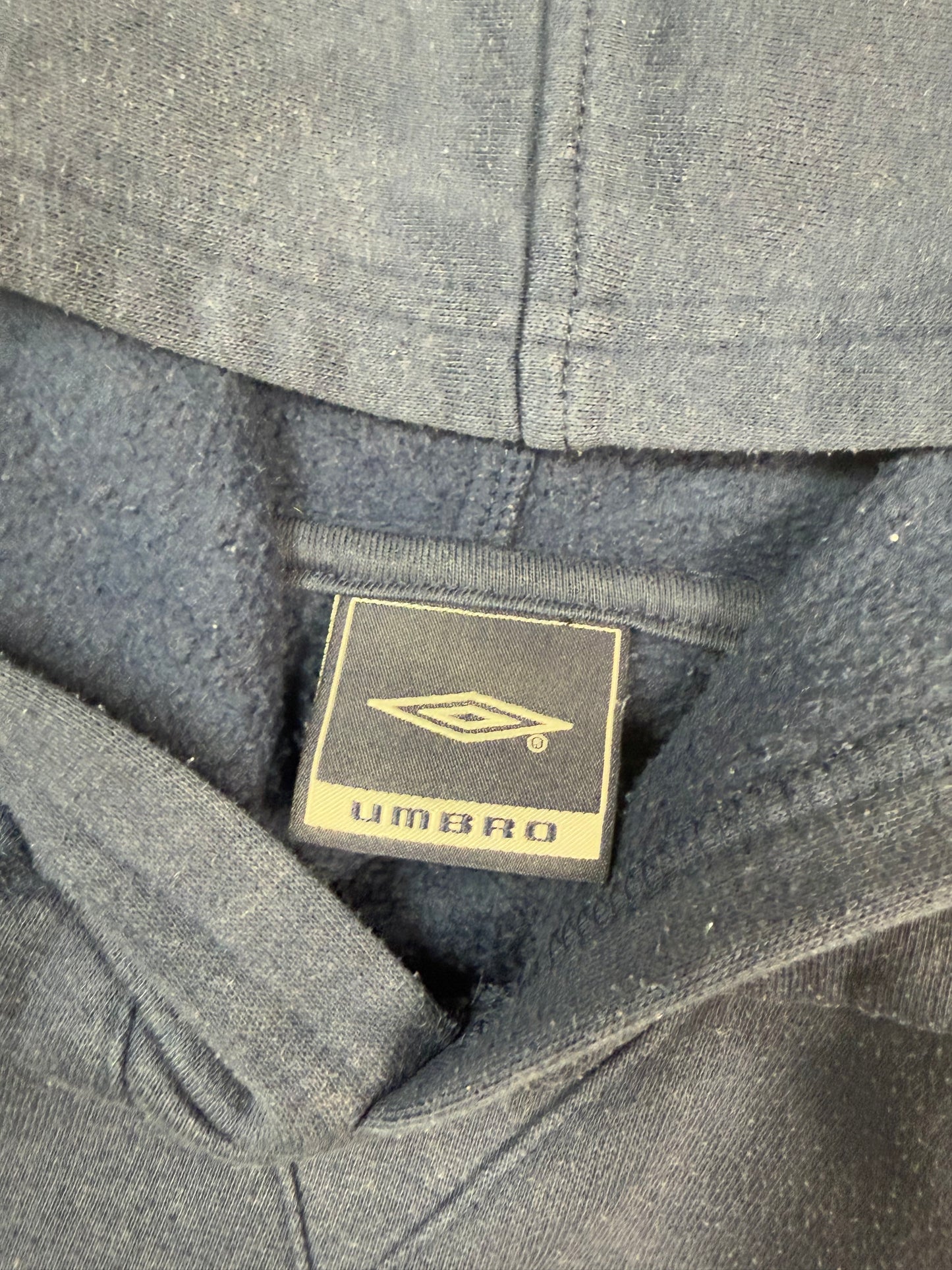 Vintage Umbro spell out hoodie (S)