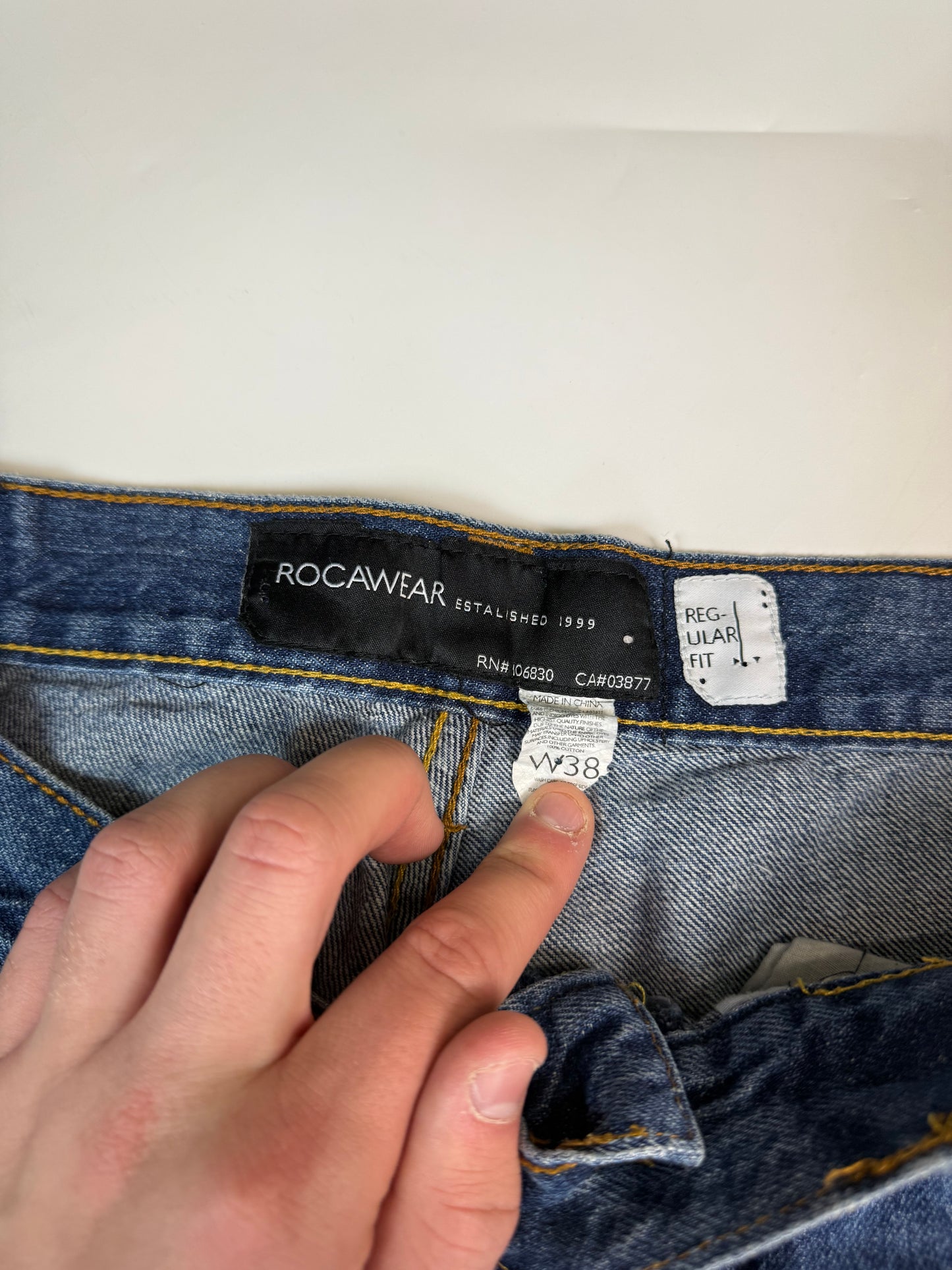 Vintage Rocawear baggy jeans (W38)