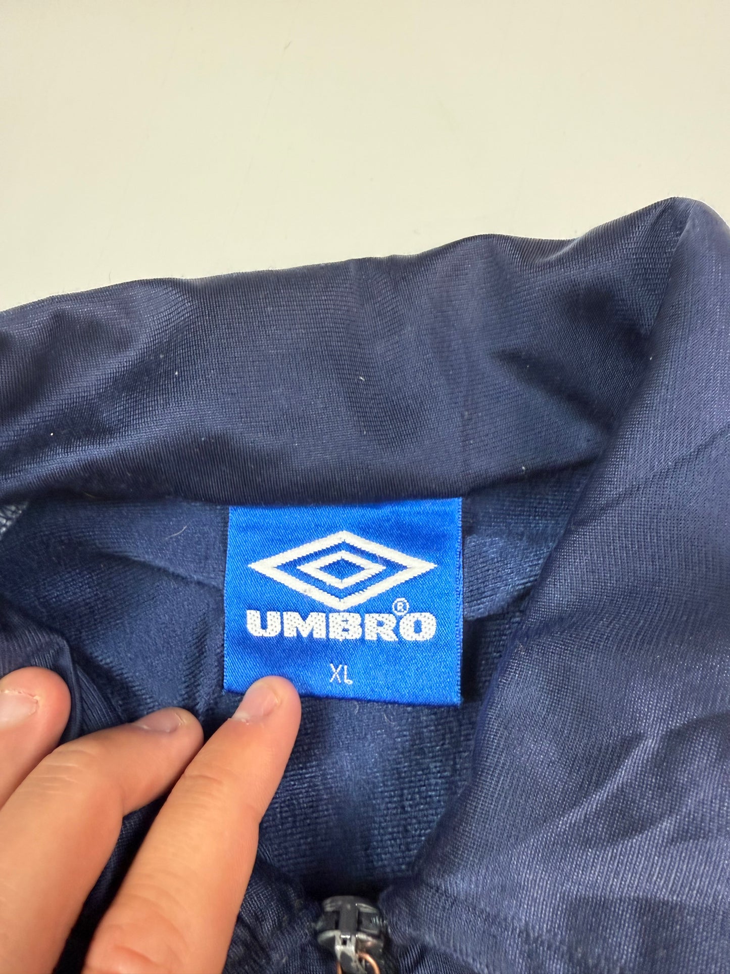 Vintage 90s Umbro side stripe track jacket (XL)