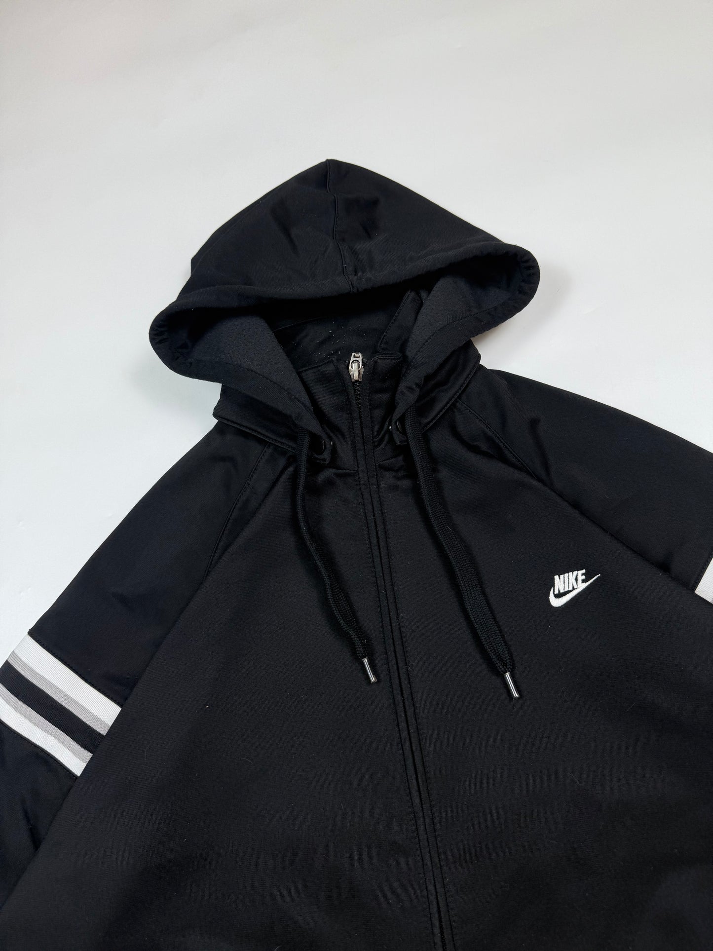 Vintage Nike hooded track jacket (L)