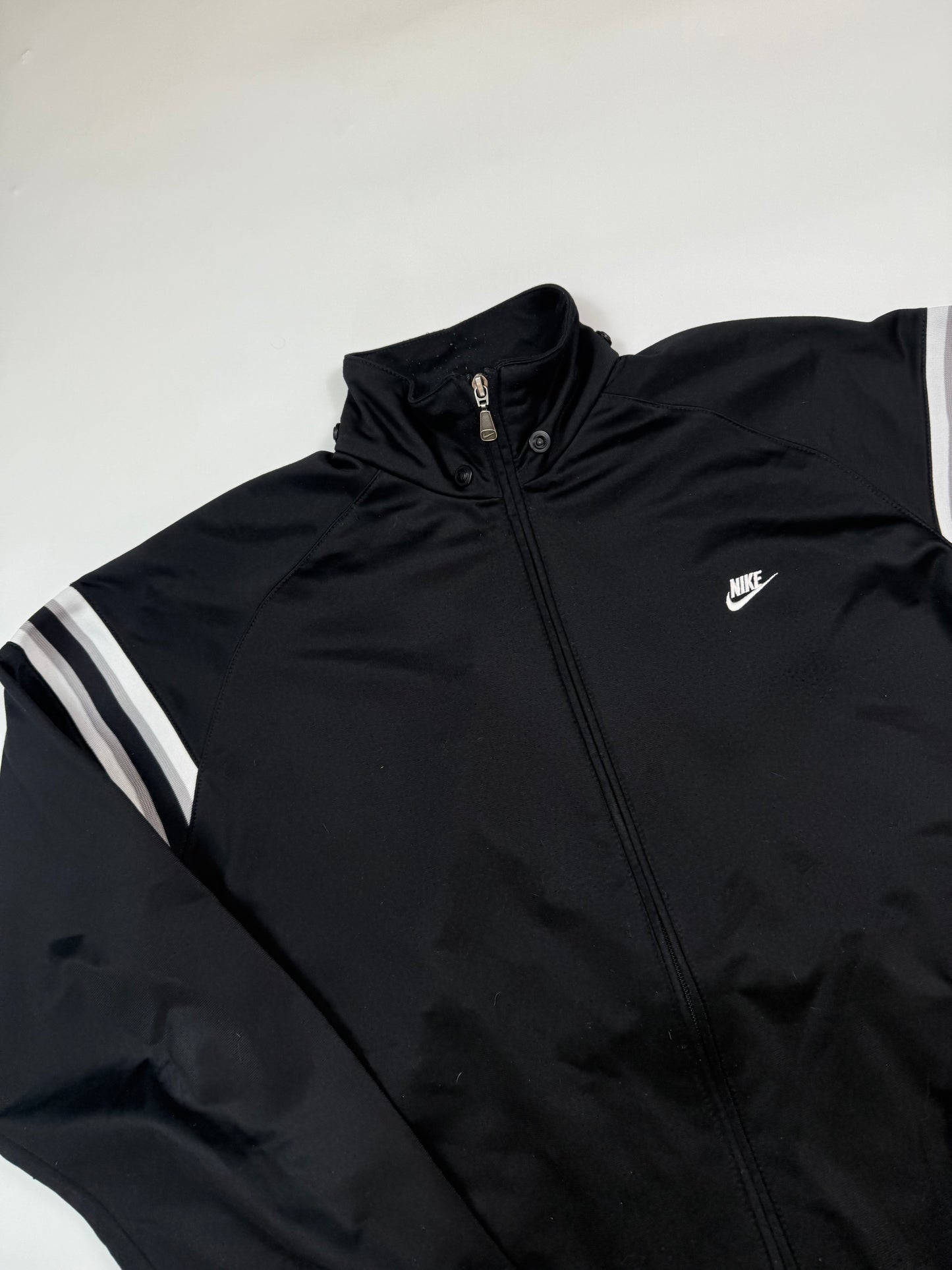 Vintage Nike hooded track jacket (L)
