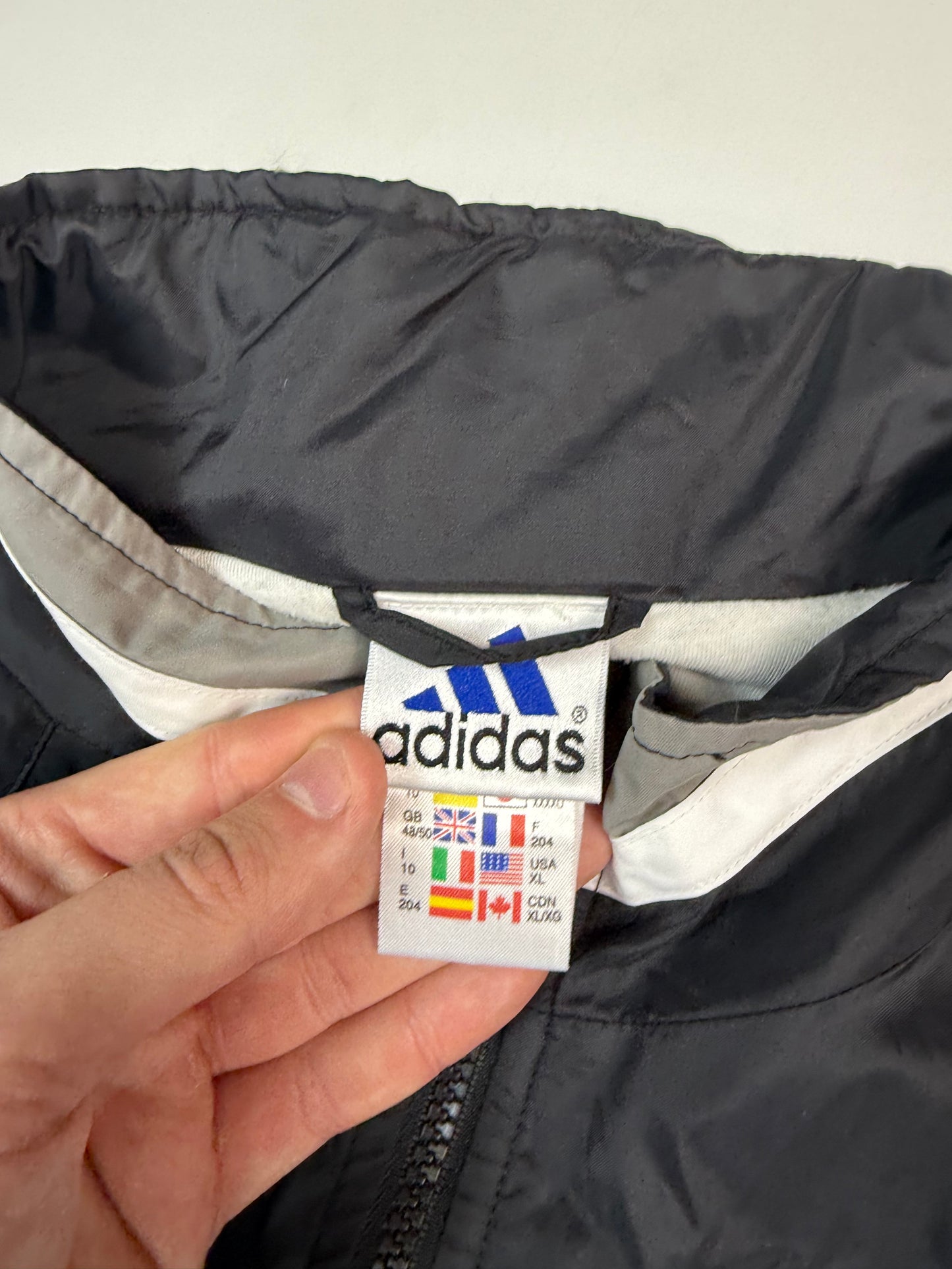 Vintage Adidas small logo track jacket (XL)