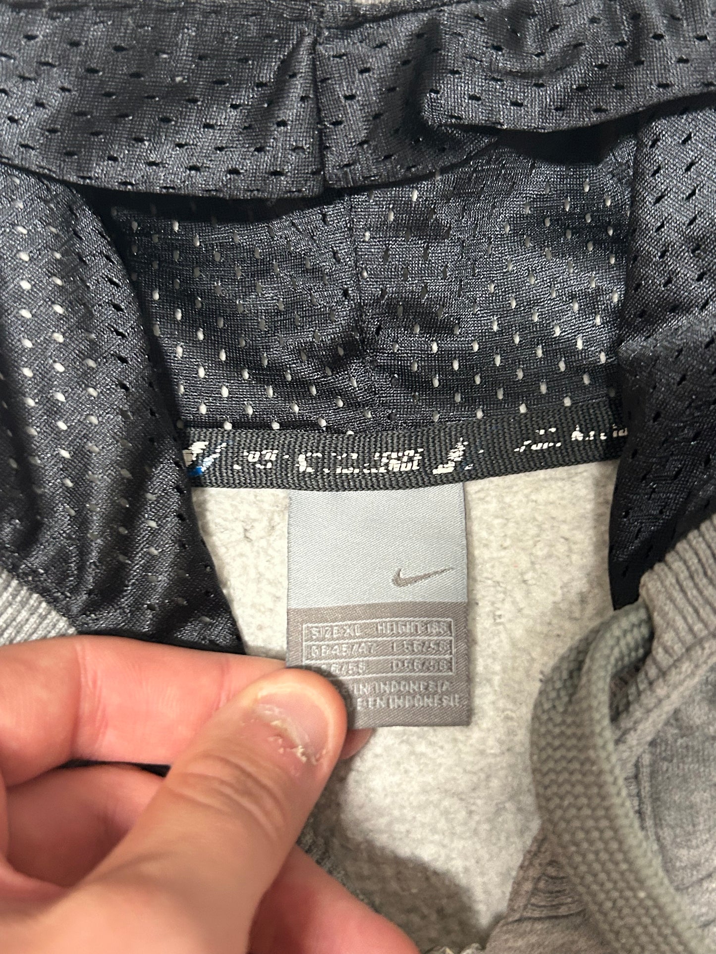 Vintage Nike zip up hoodie (XL)