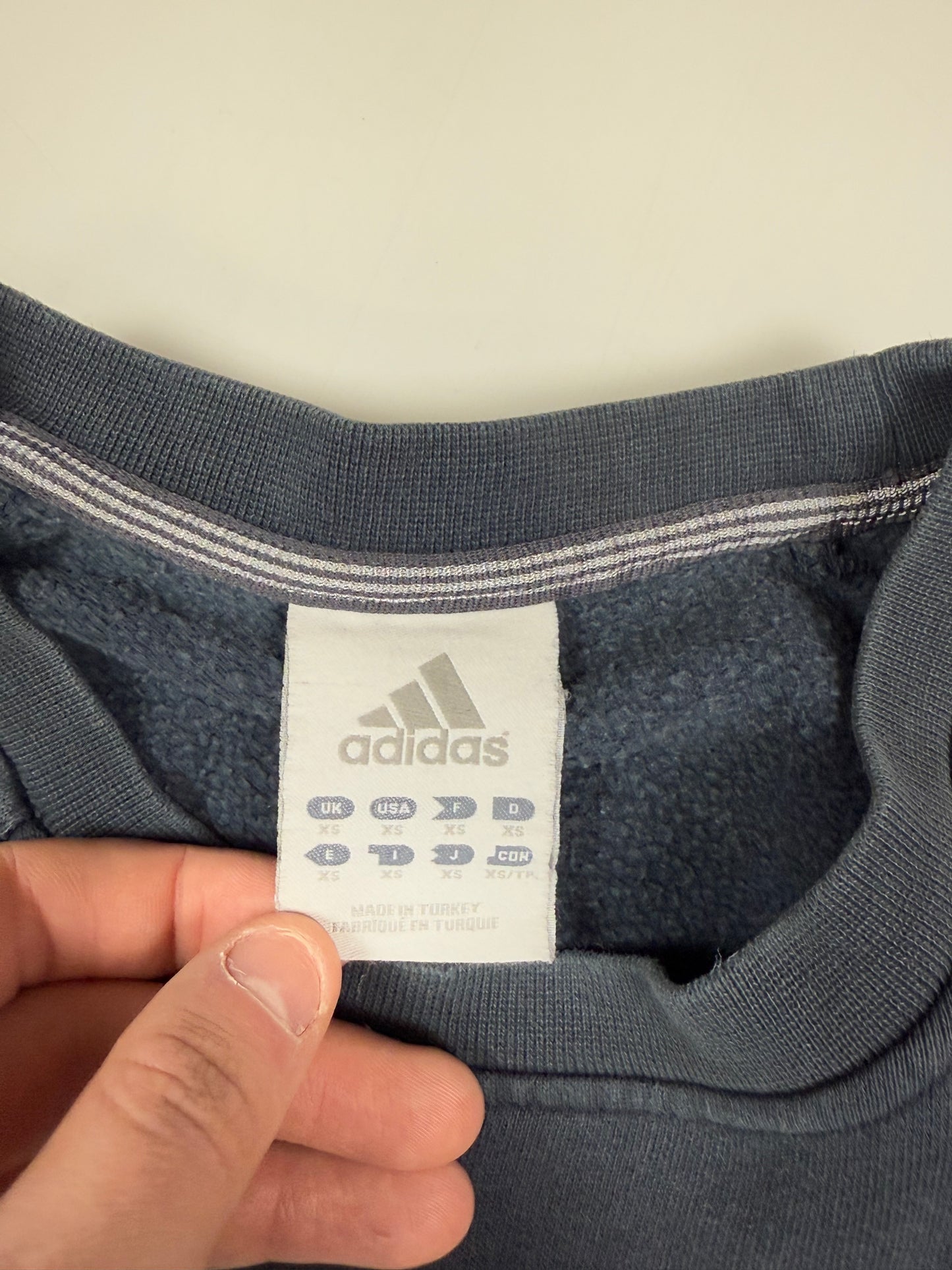 Vintage Adidas centre logo sweatshirt (XS)