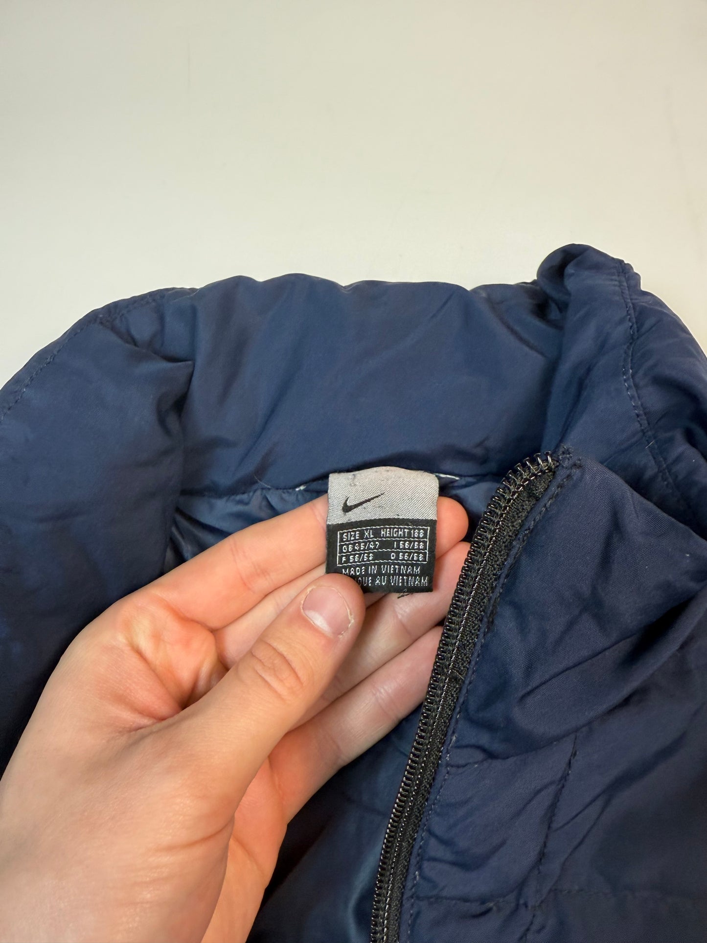 Vintage Nike mini swoosh puffer jacket (XL)