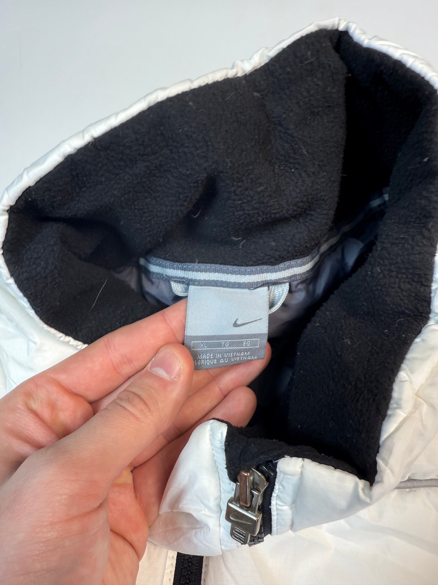 Vintage Nike mini swoosh puffer jacket (XL)
