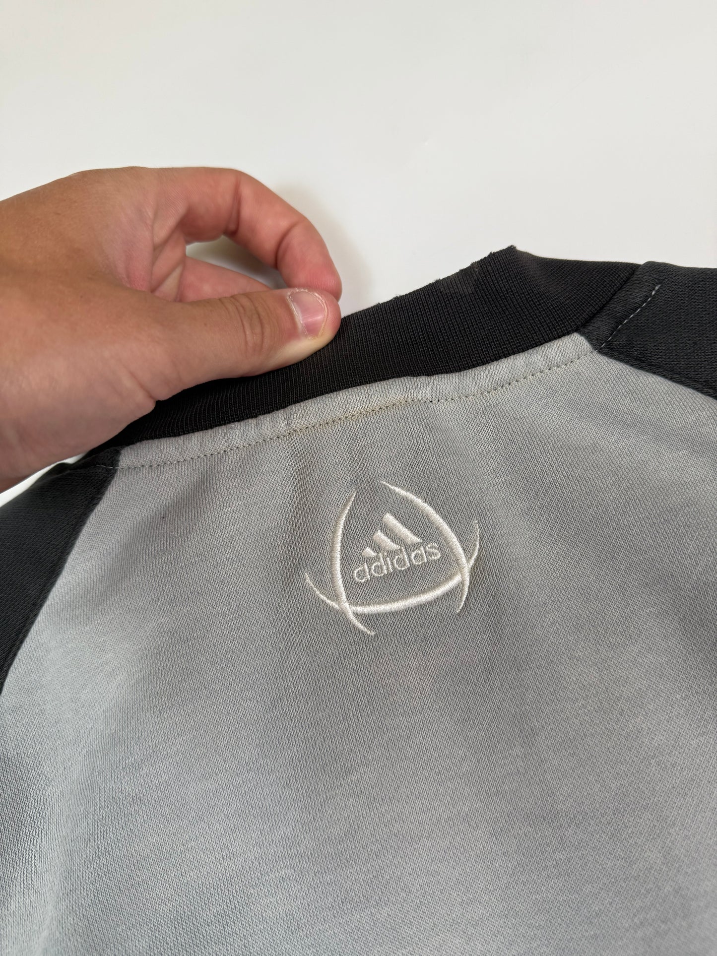 Vintage Adidas centre logo sweatshirt (XL)