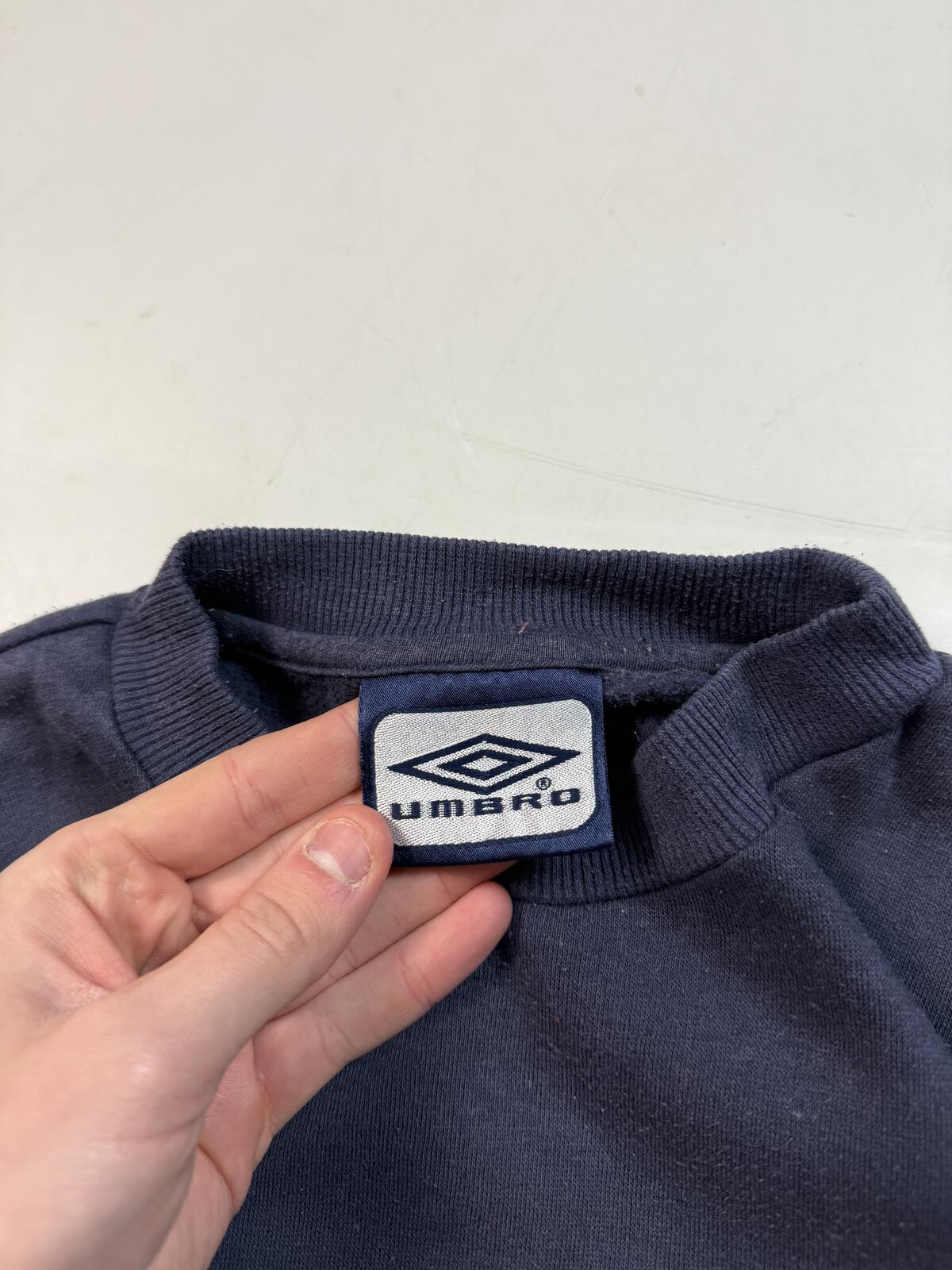 Vintage 2000s Morecambe Umbro football sweatshirt (L)