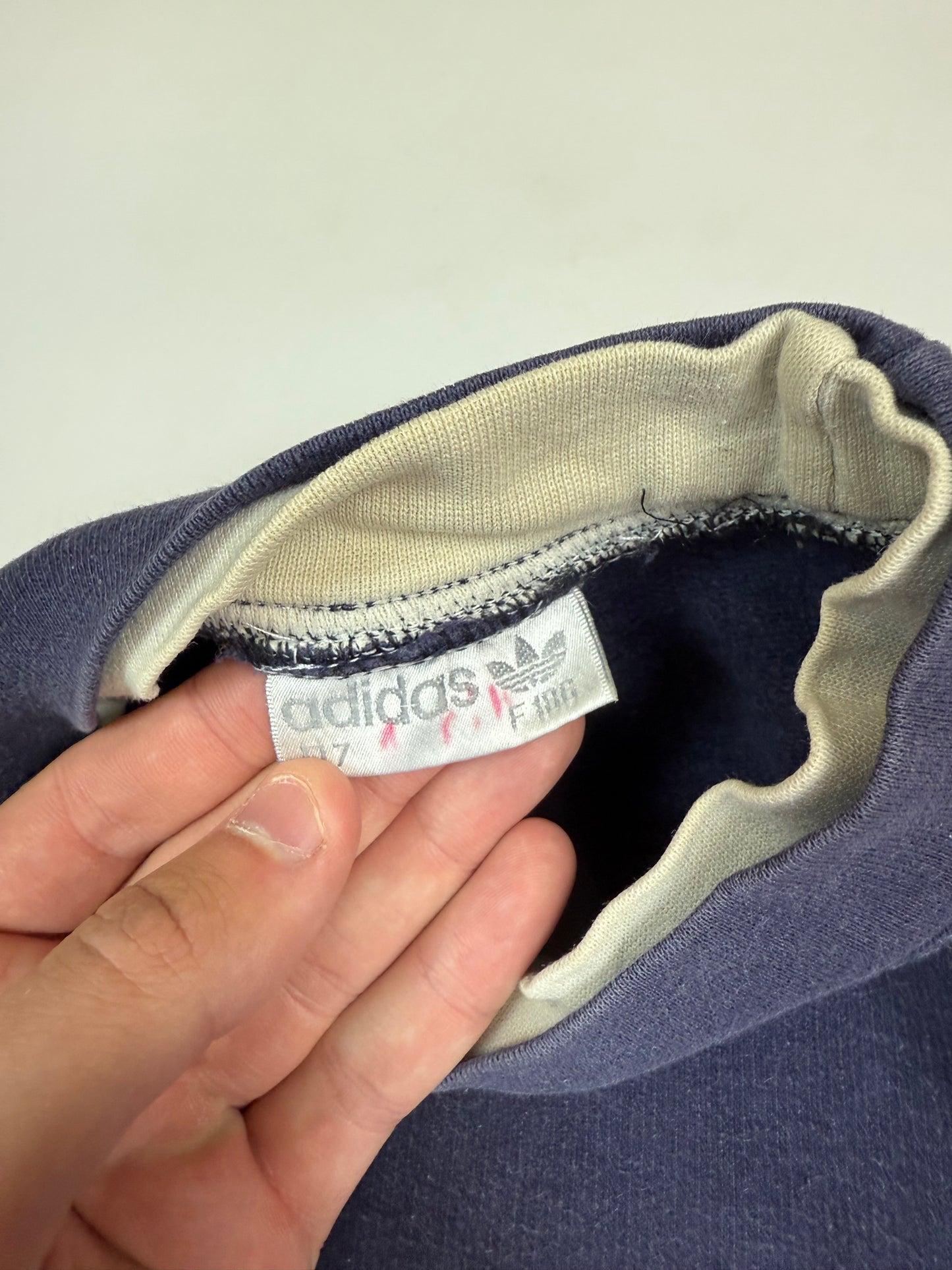 Vintage 90s Adidas olympics centre logo sweatshirt (L)