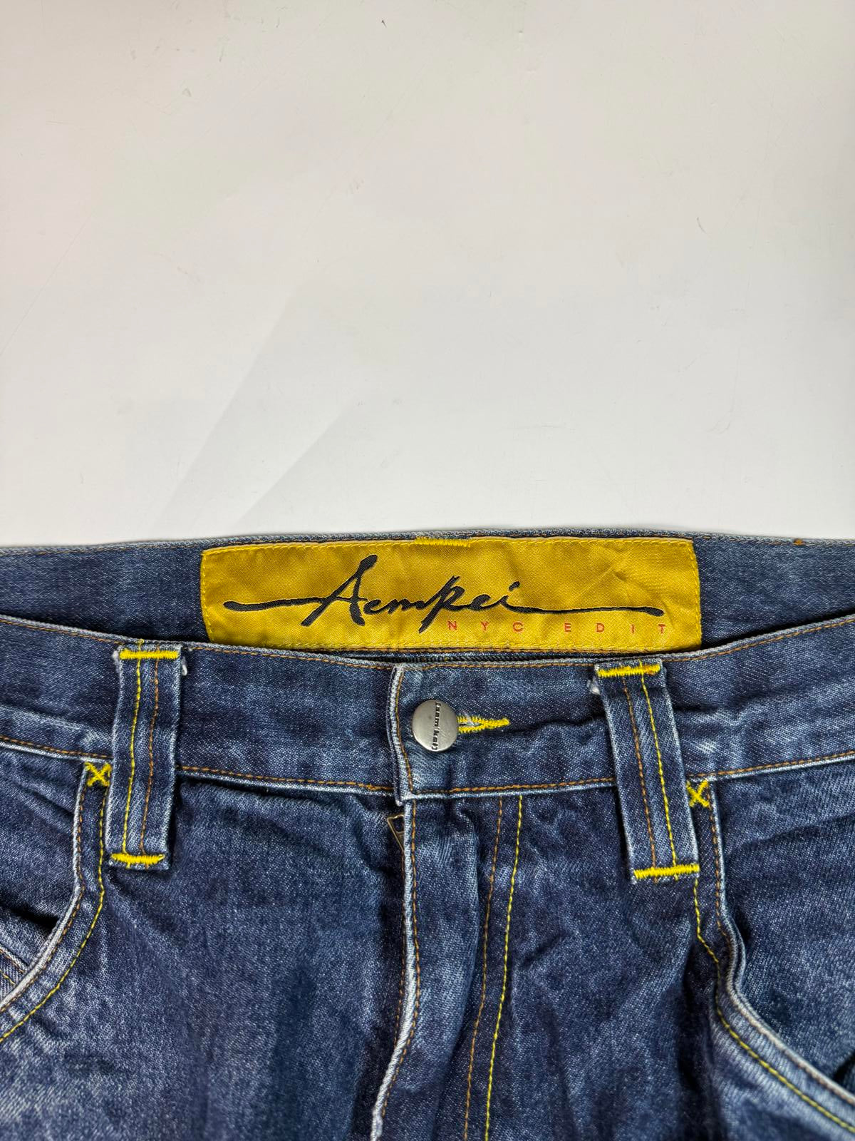 Vintage Y2K baggy hip hop Jeans (W36)