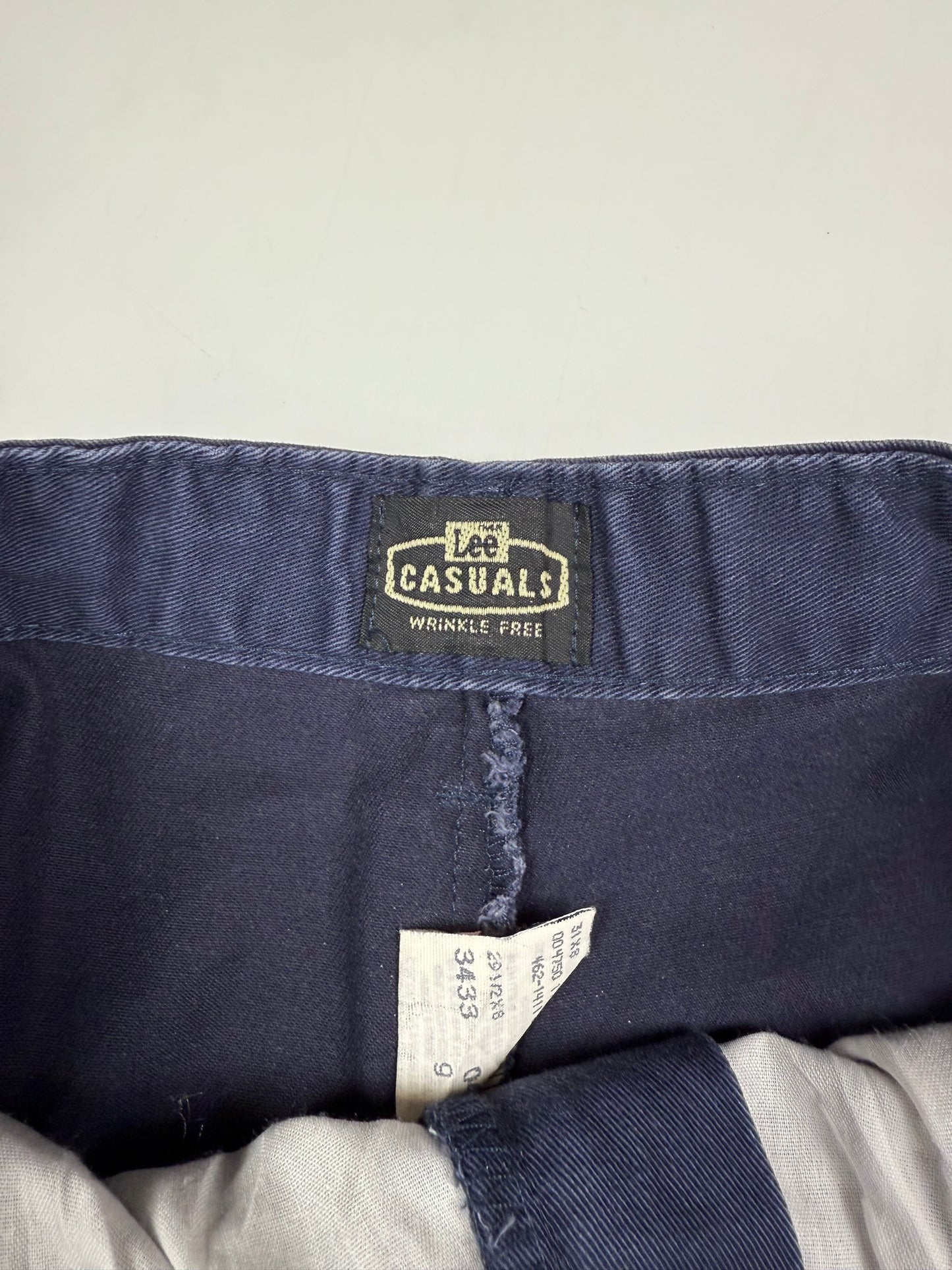 Vintage Lee casual baggy pleated shorts (W30)