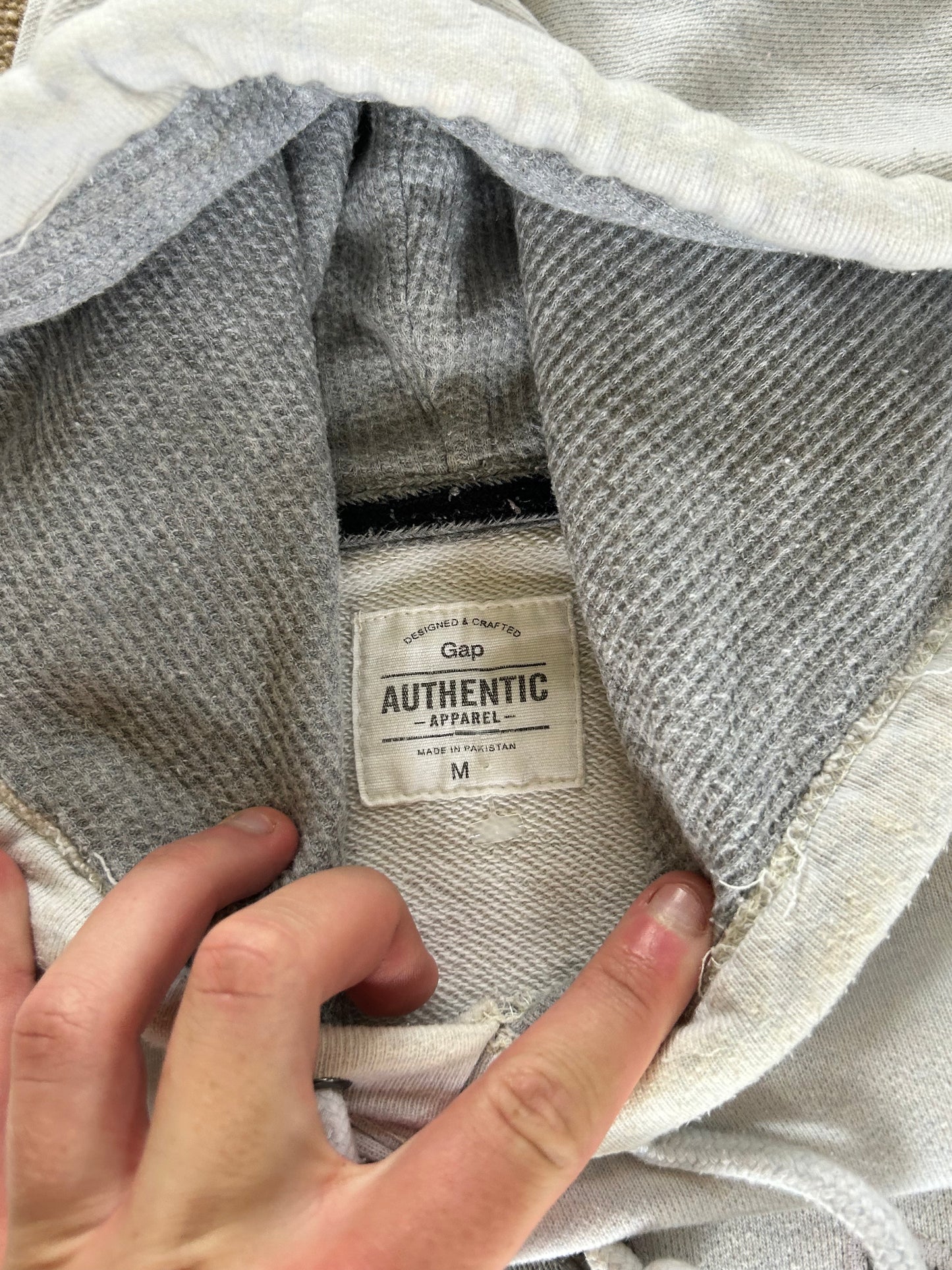 Gap spell out hoodie (M)