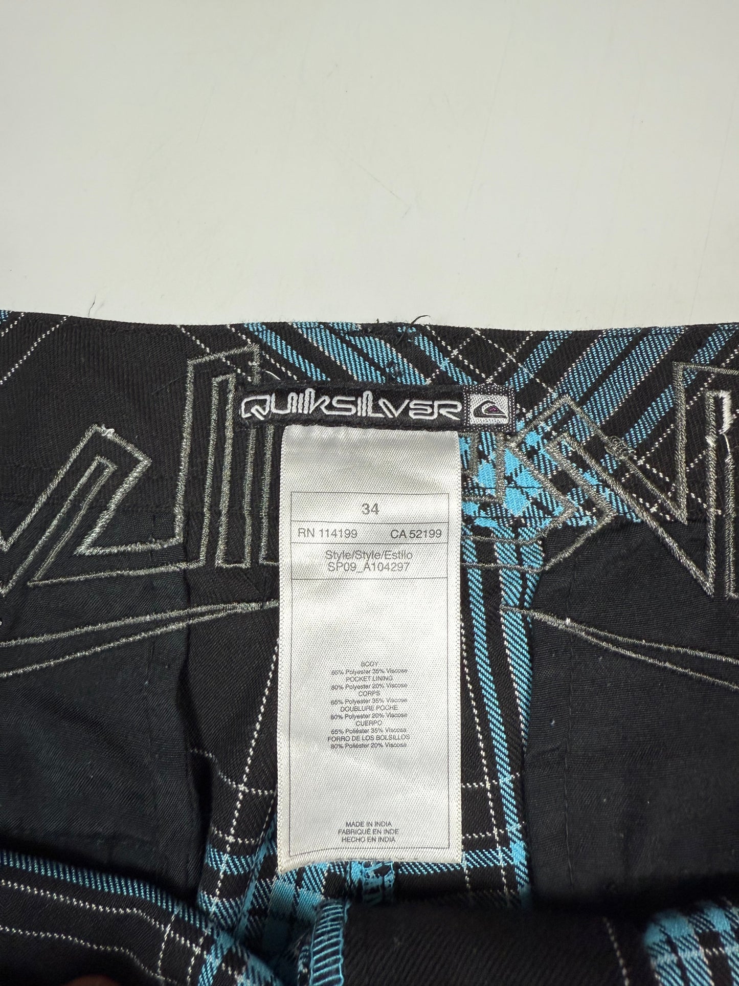 Vintage Quiksilver baggy checkered shorts (W34)