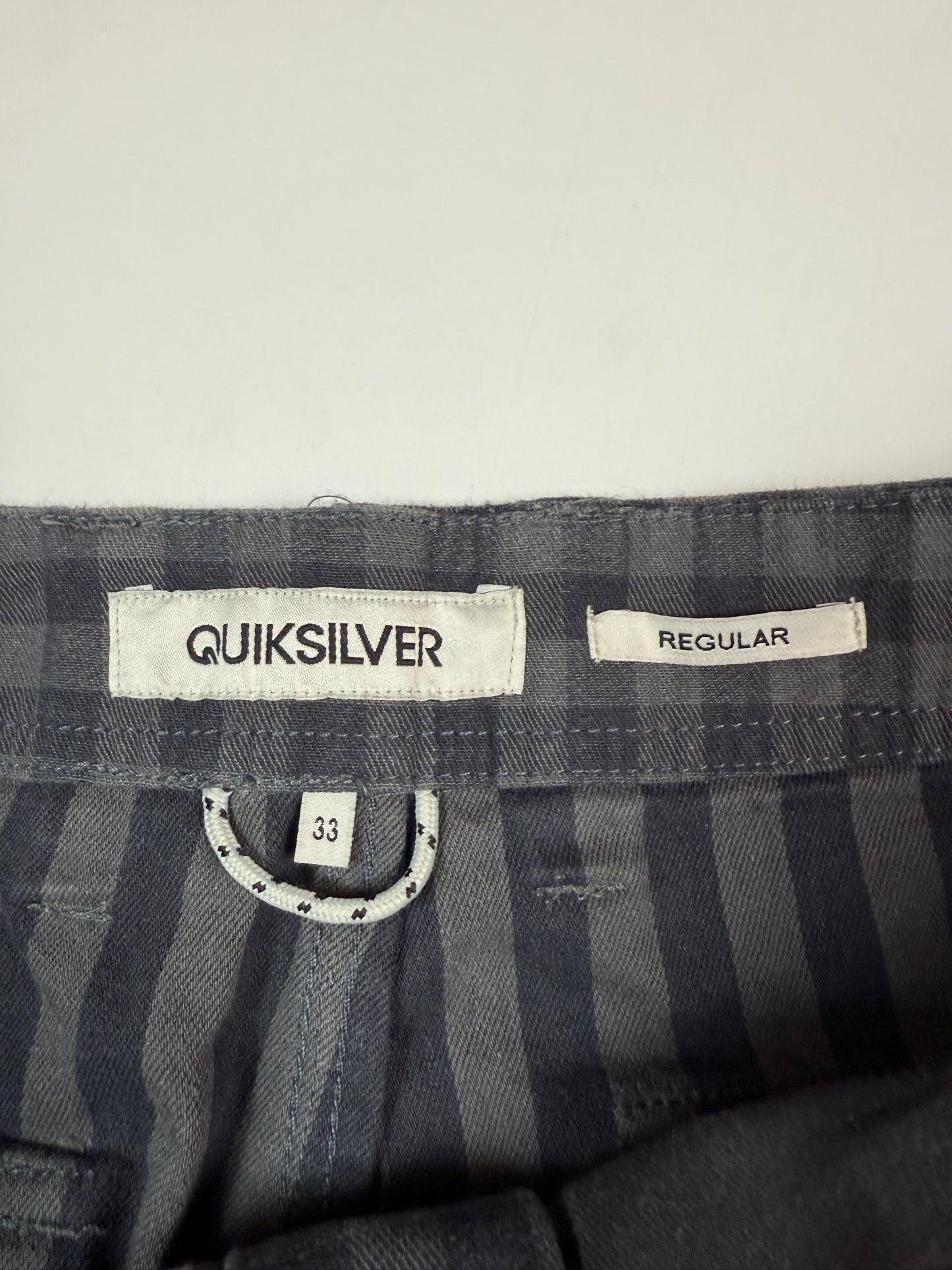 Quiksilver baggy checkered cargo shorts (W33)