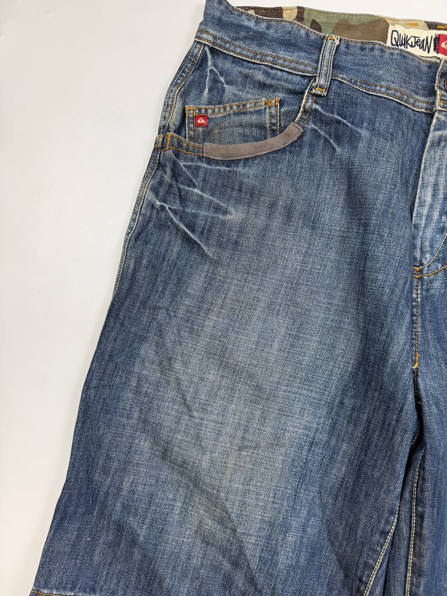 Vintage Y2K Quiksilver baggy jorts (L)