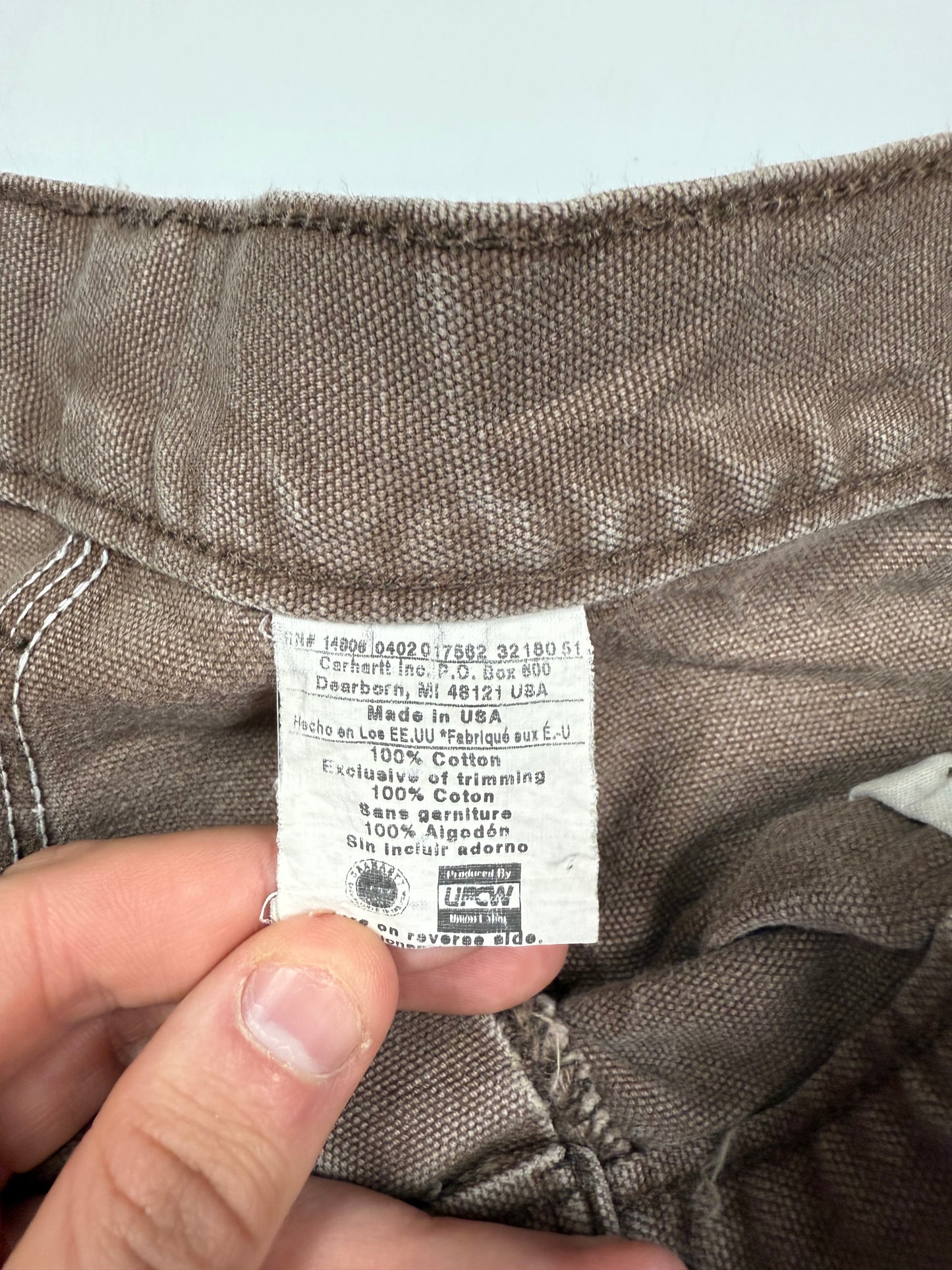 Vintage Carhartt baggy carpenter shorts (W38)